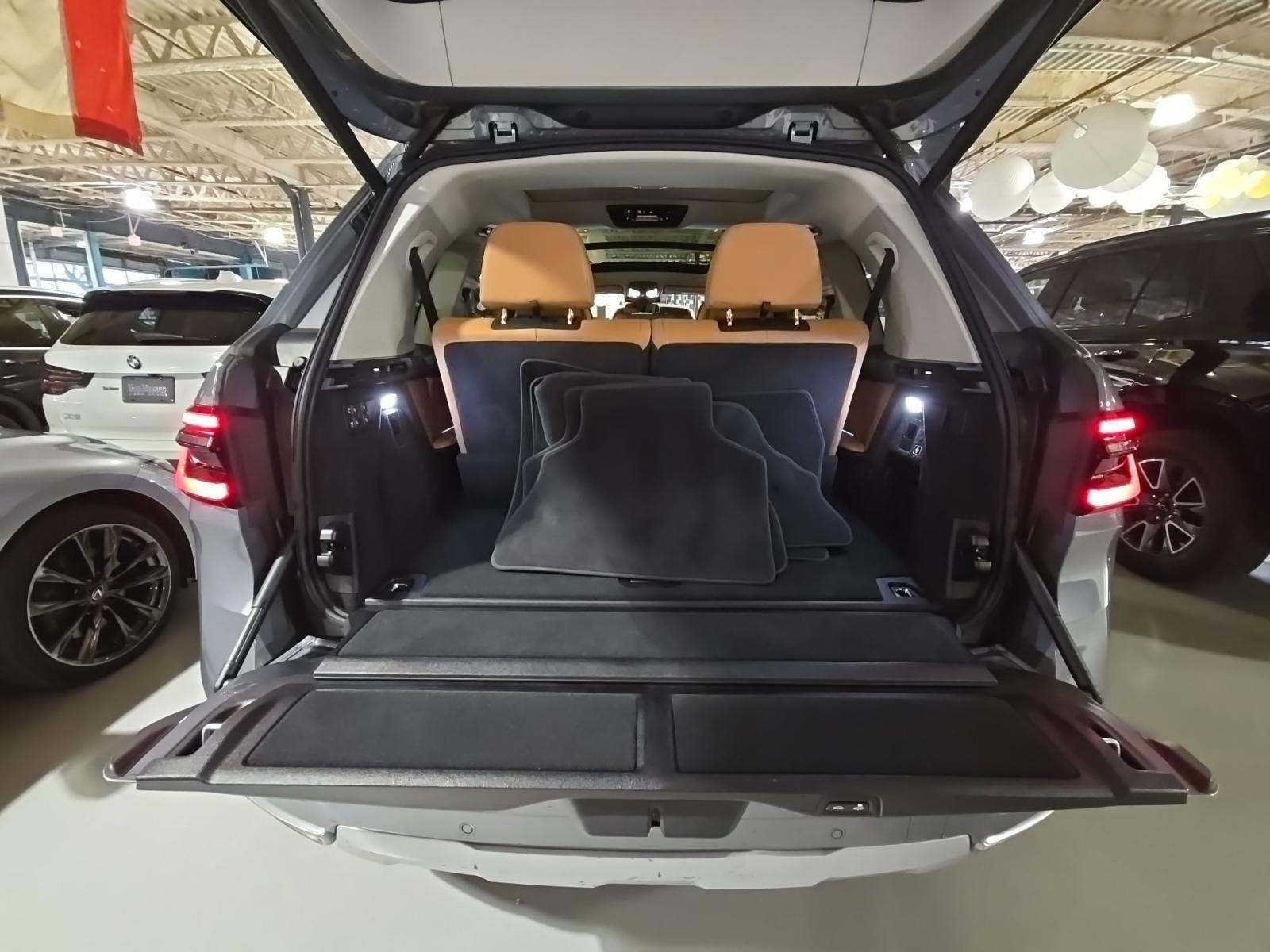 2024 BMW X7 xDrive40i AWD