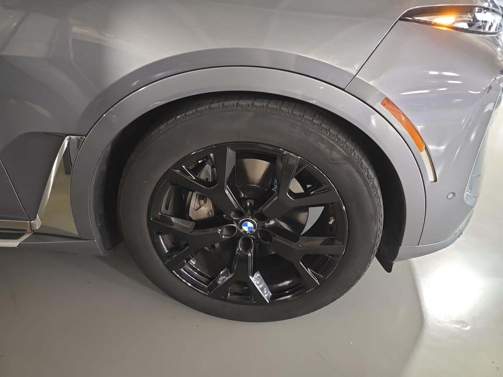 2024 BMW X7 xDrive40i AWD