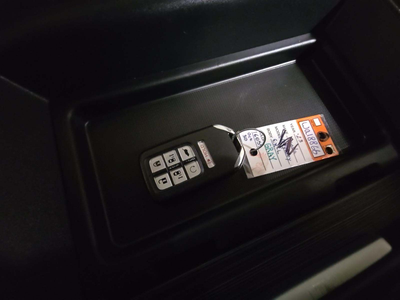 2023 Honda Odyssey EX-L FWD