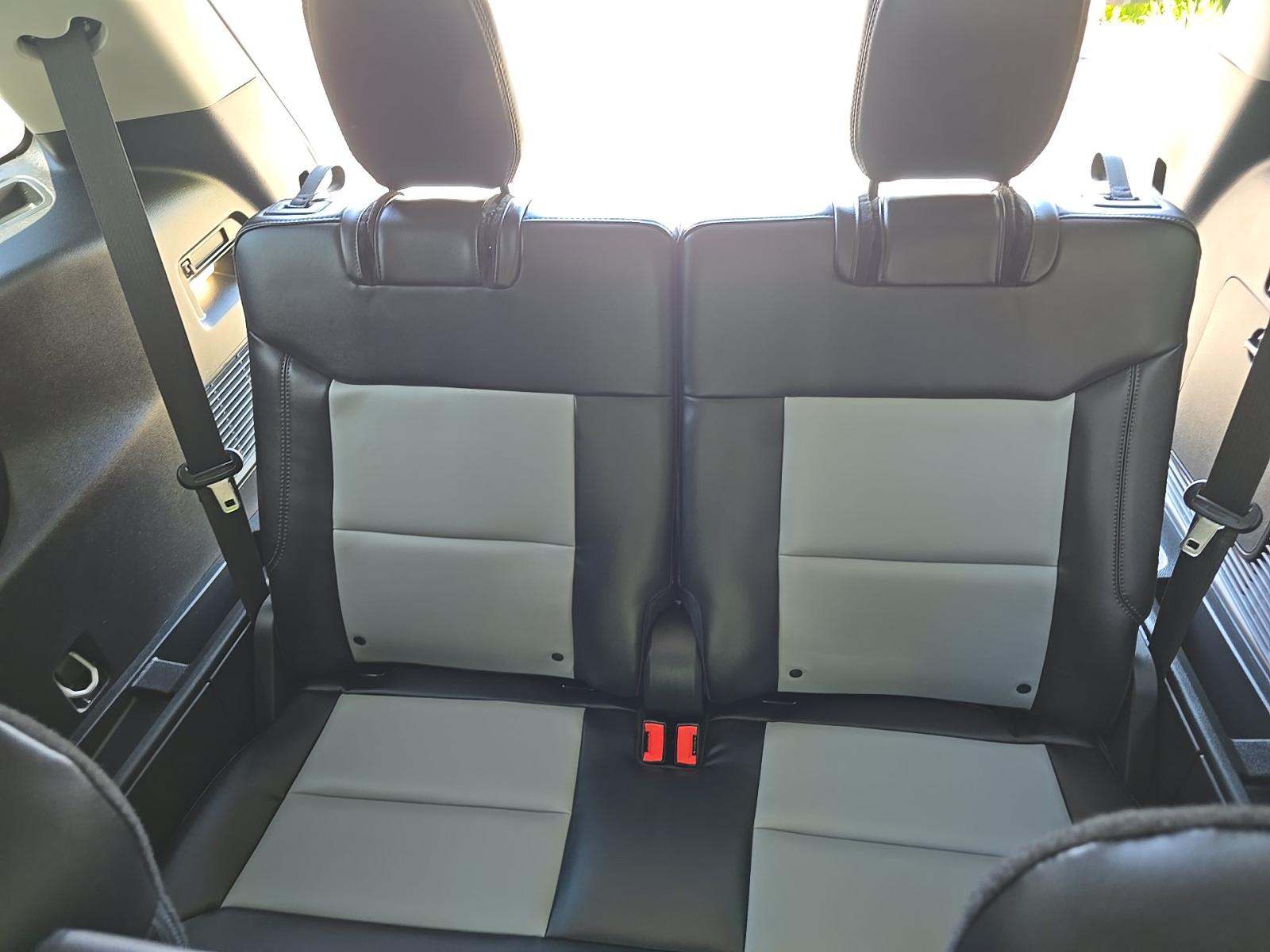 2023 Ford Explorer XLT AWD