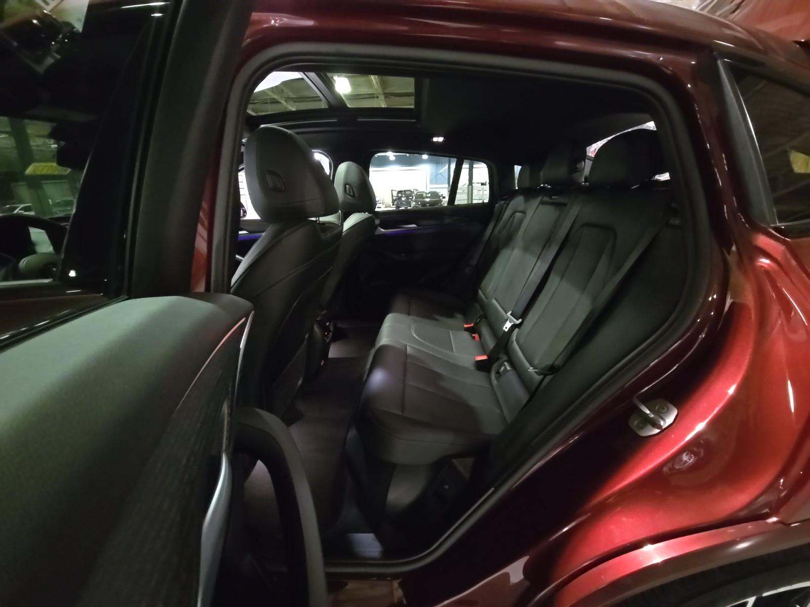 2023 BMW X4 xDrive30i AWD