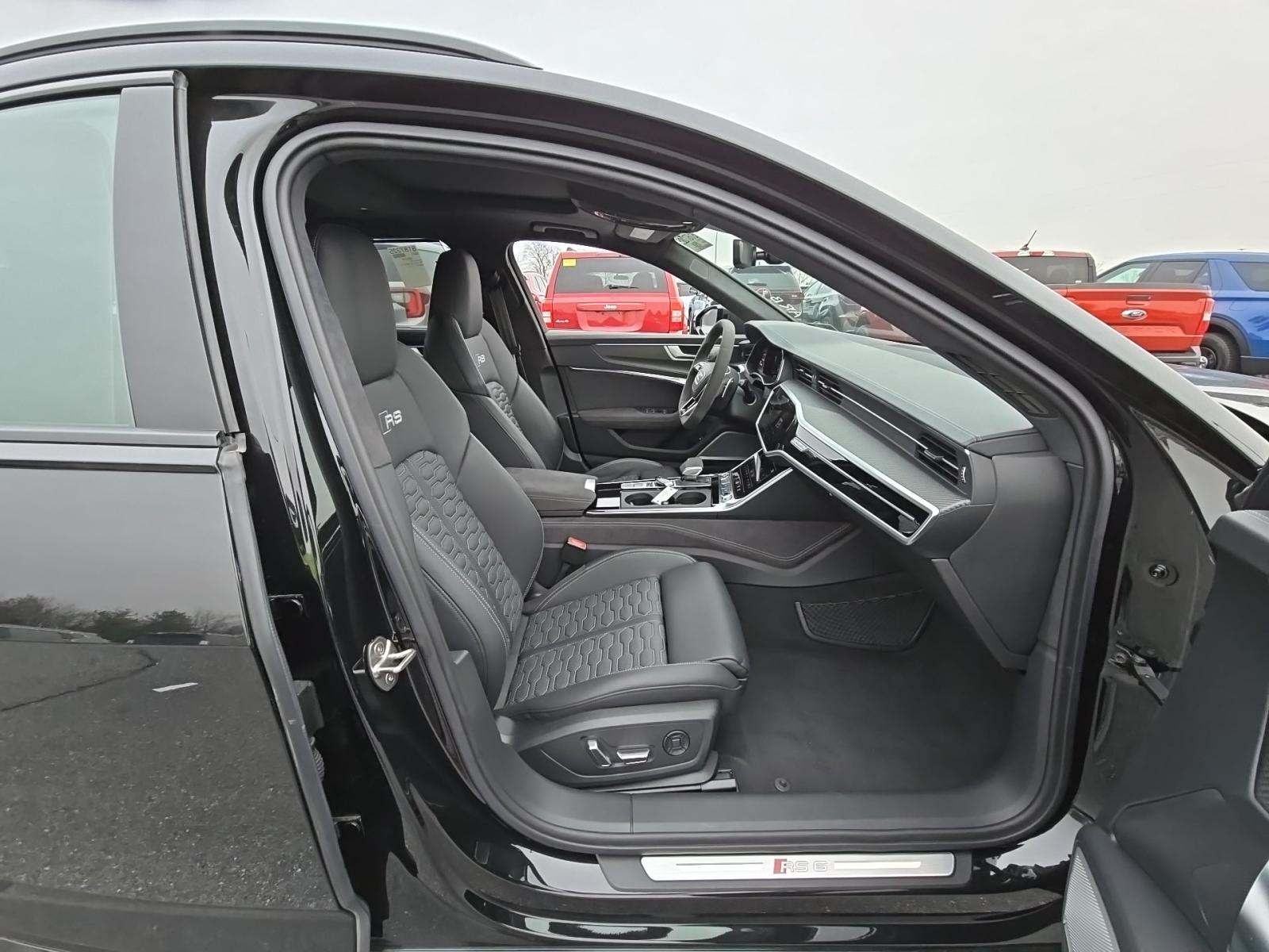 2025 Audi RS 6 Base AWD