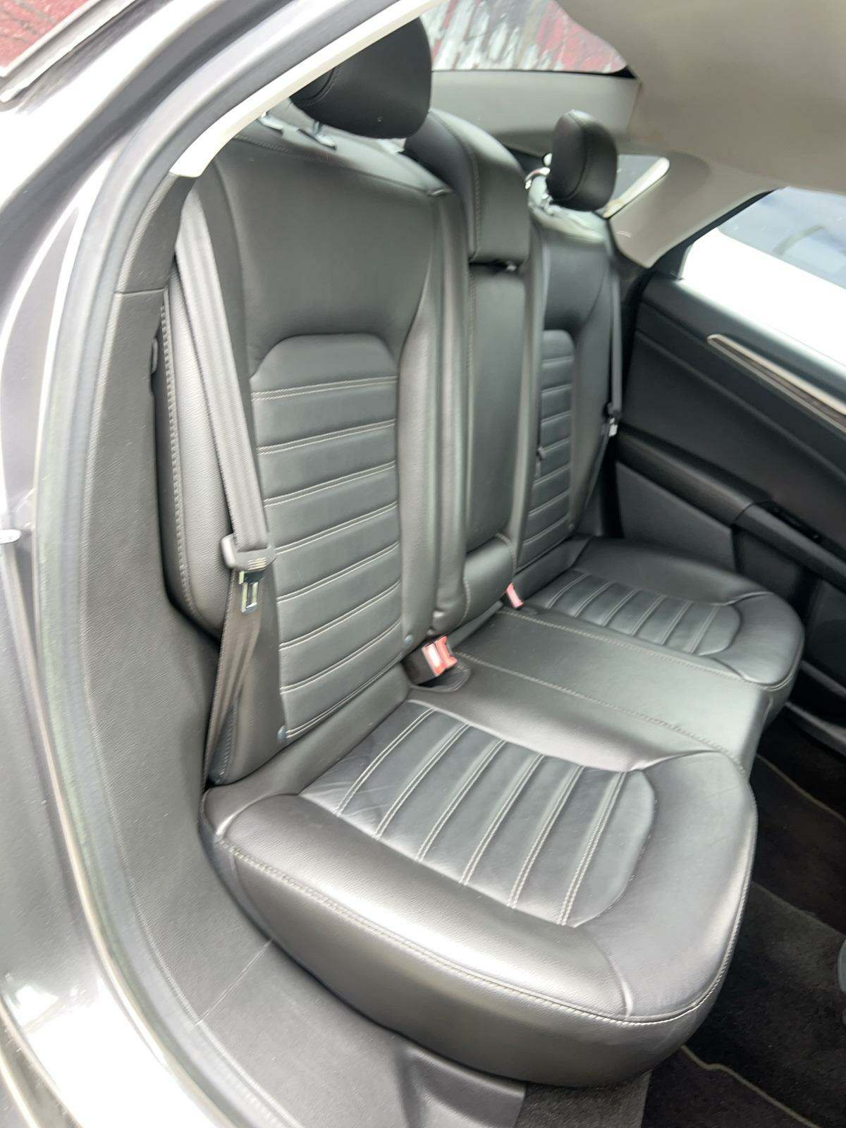 2013 Ford Fusion SE FWD