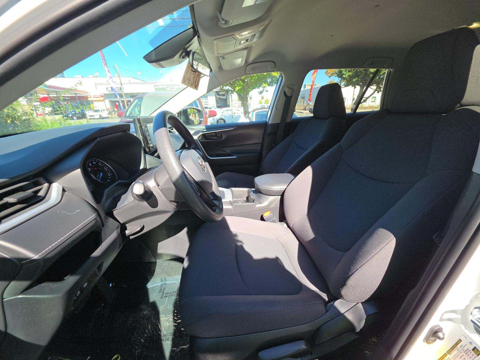 2022 Toyota RAV4 Hybrid LE AWD