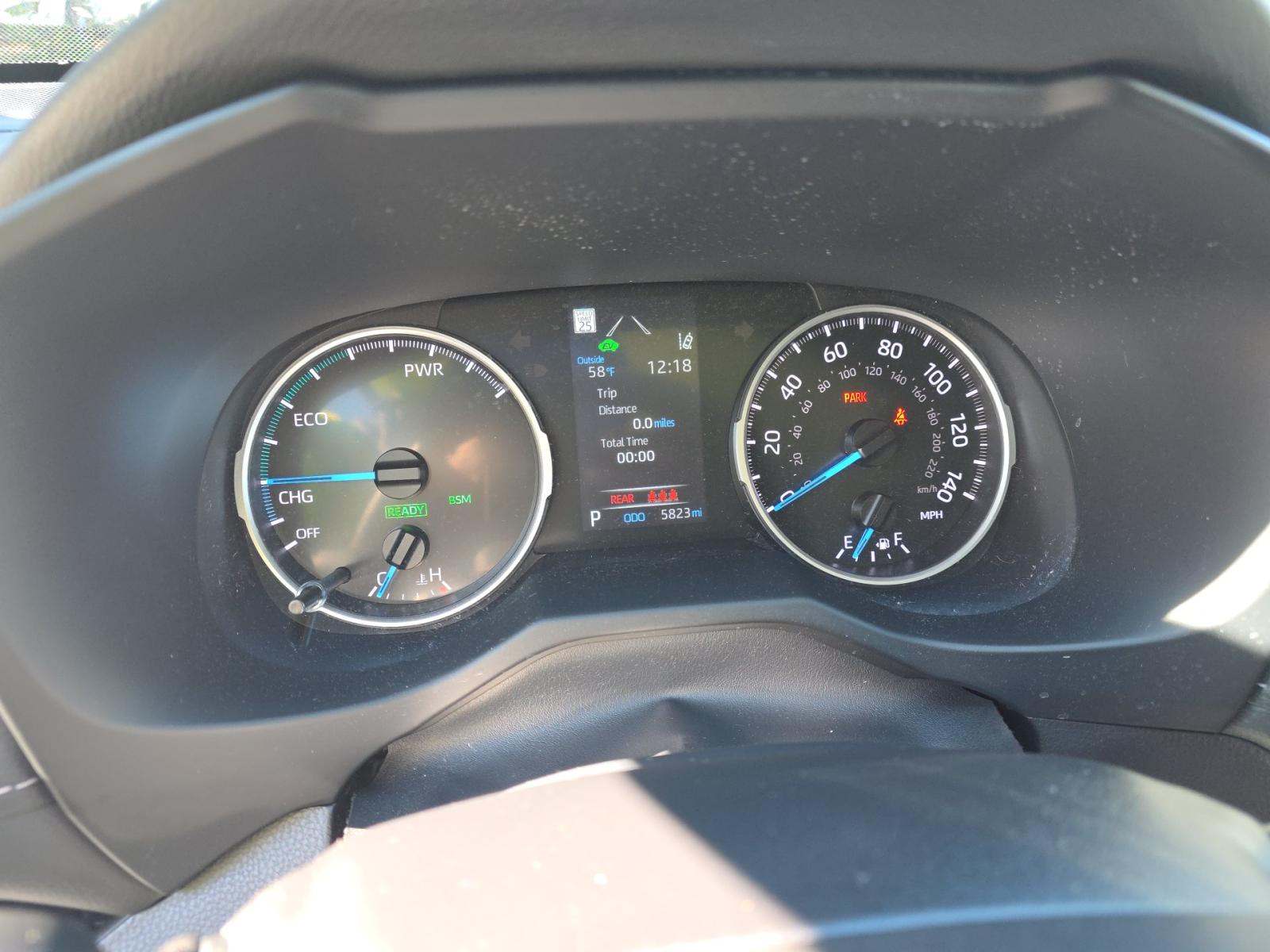 2022 Toyota RAV4 Hybrid LE AWD