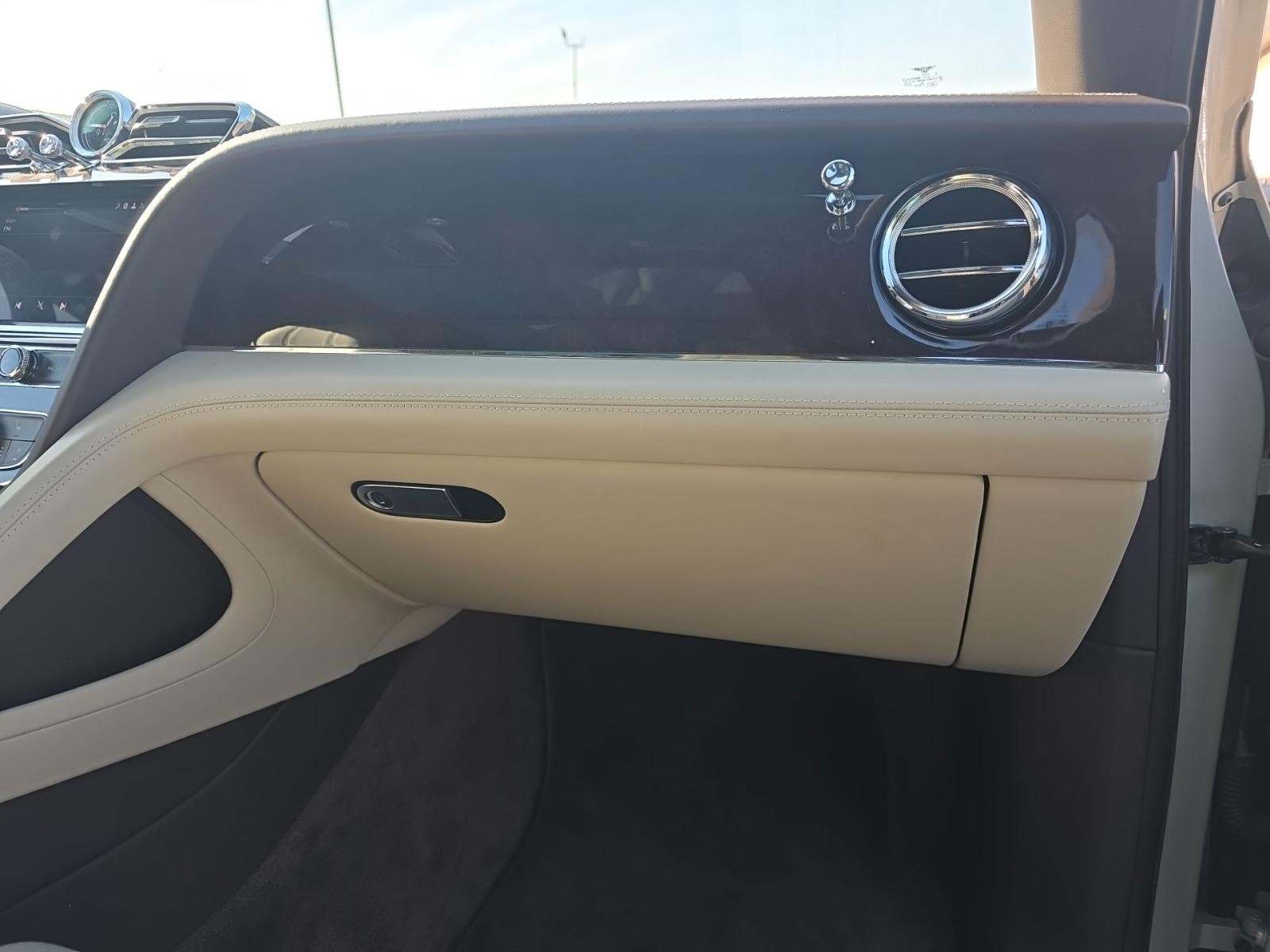 2021 Bentley Bentayga V8 AWD