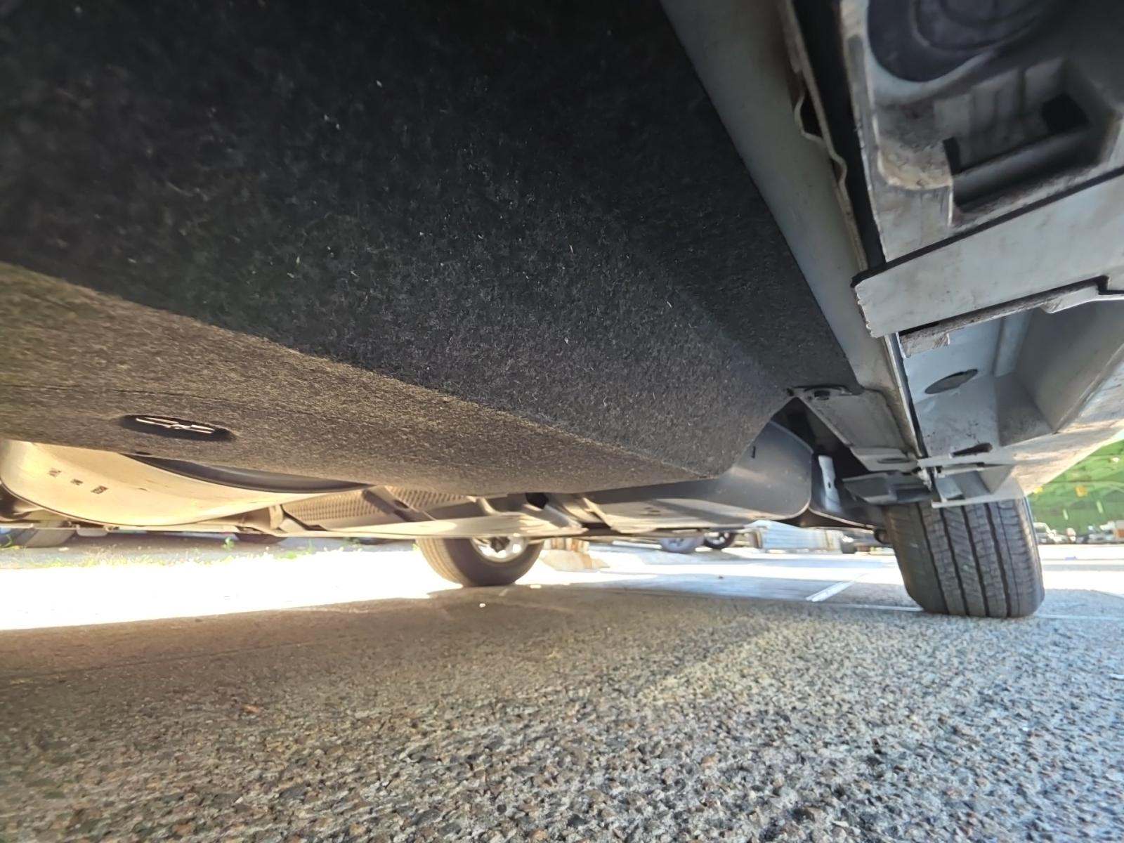 2025 Toyota Sienna LE FWD