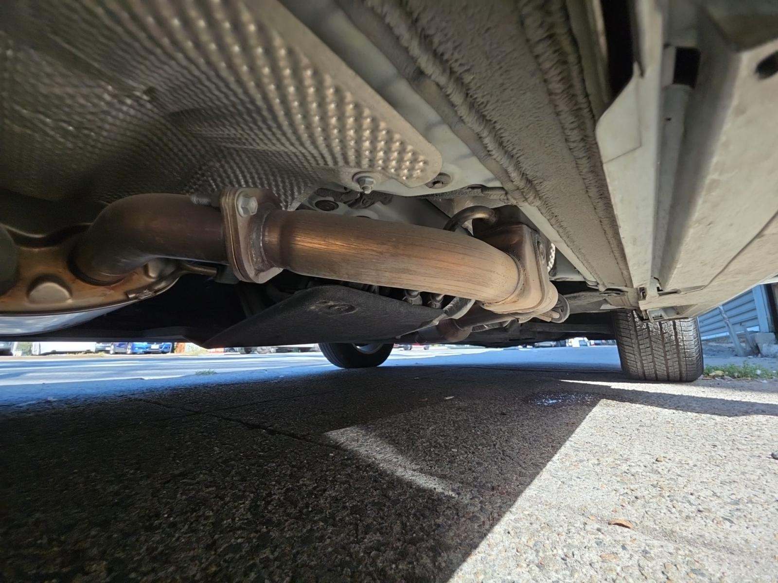 2025 Toyota Sienna LE FWD