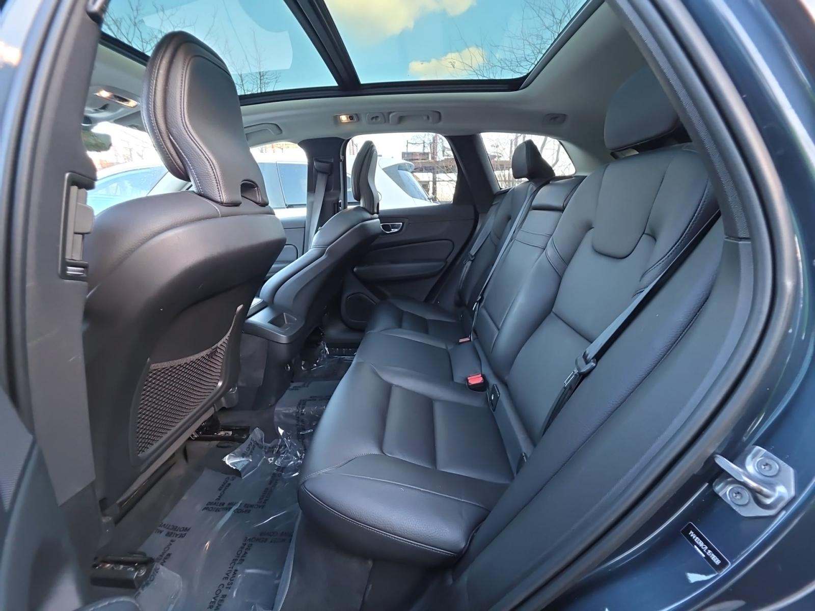 2020 Volvo XC60 T5 Momentum AWD