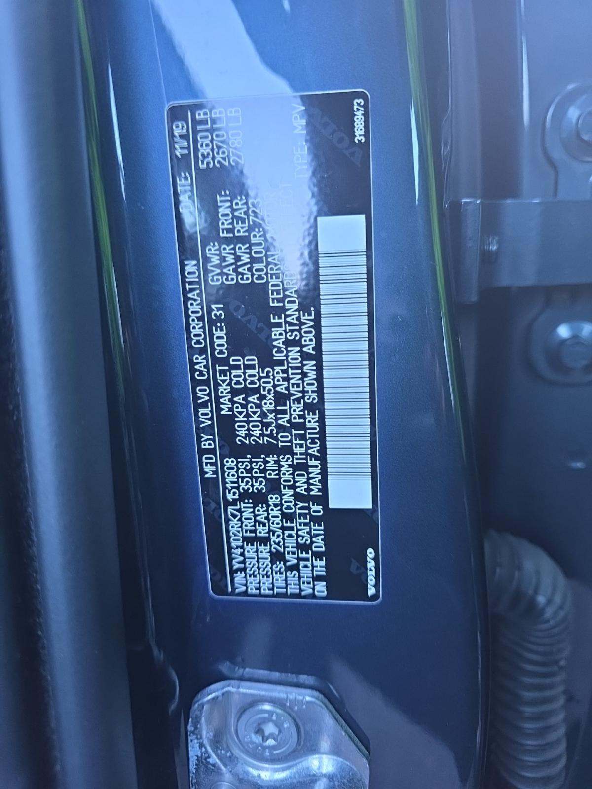 2020 Volvo XC60 T5 Momentum AWD