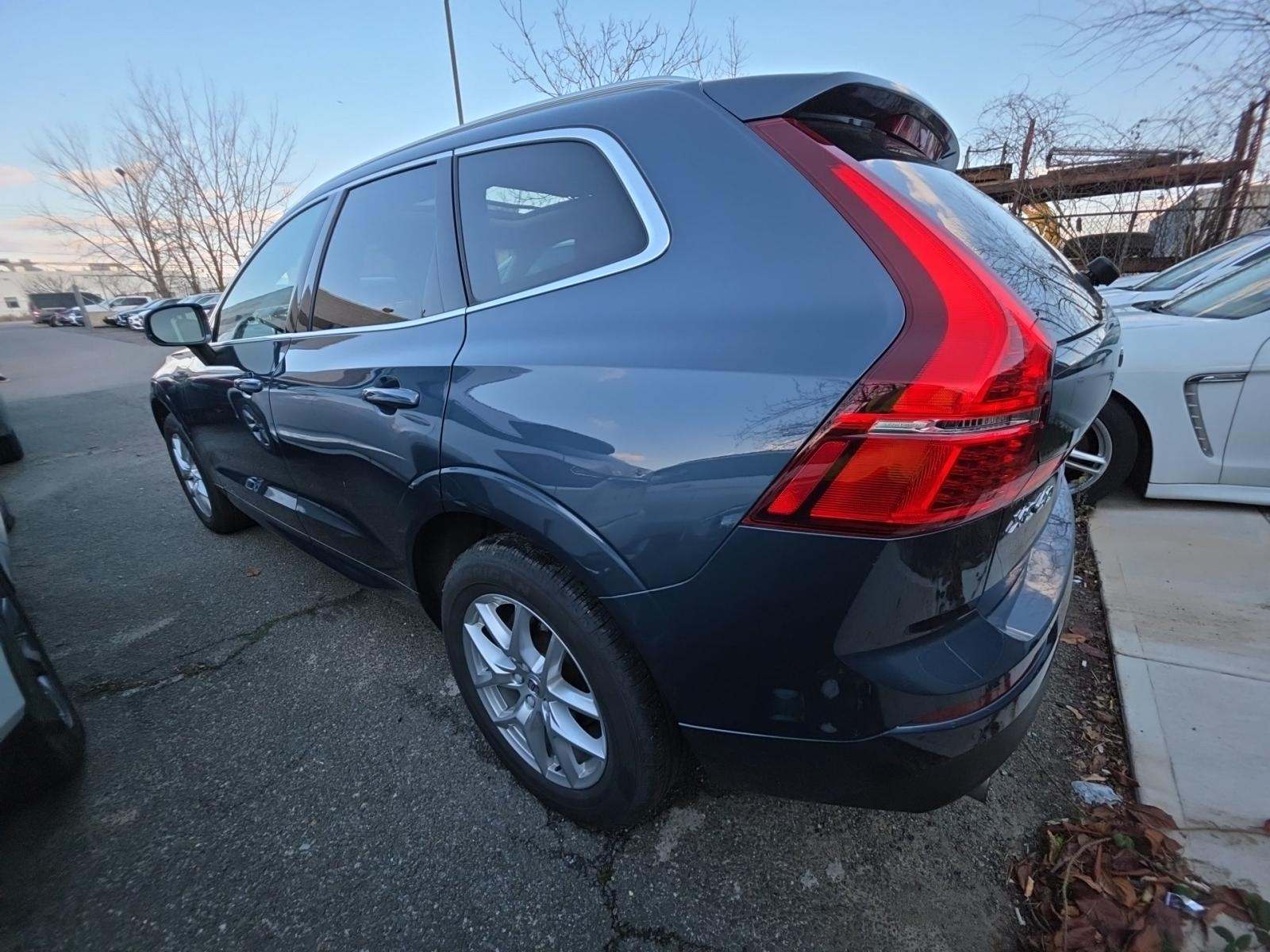 2020 Volvo XC60 T5 Momentum AWD