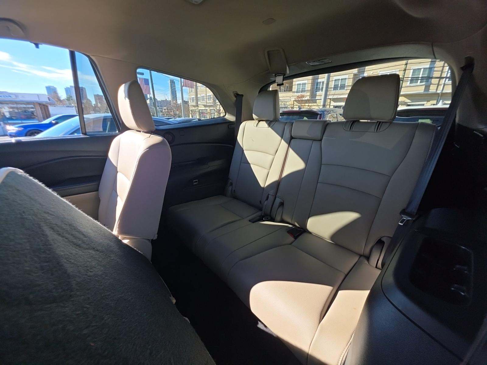 2022 Honda Pilot Special Edition AWD