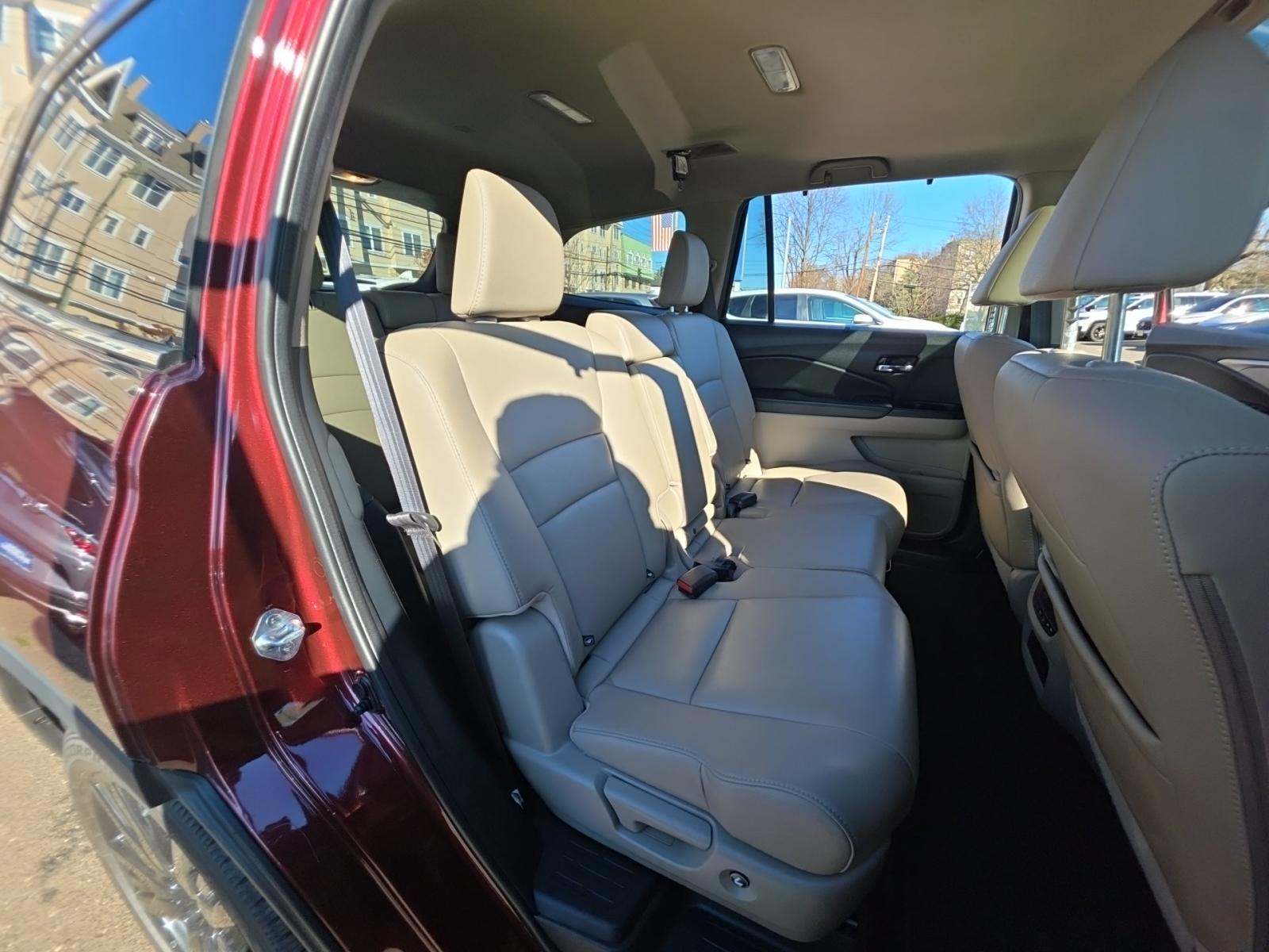 2022 Honda Pilot Special Edition AWD