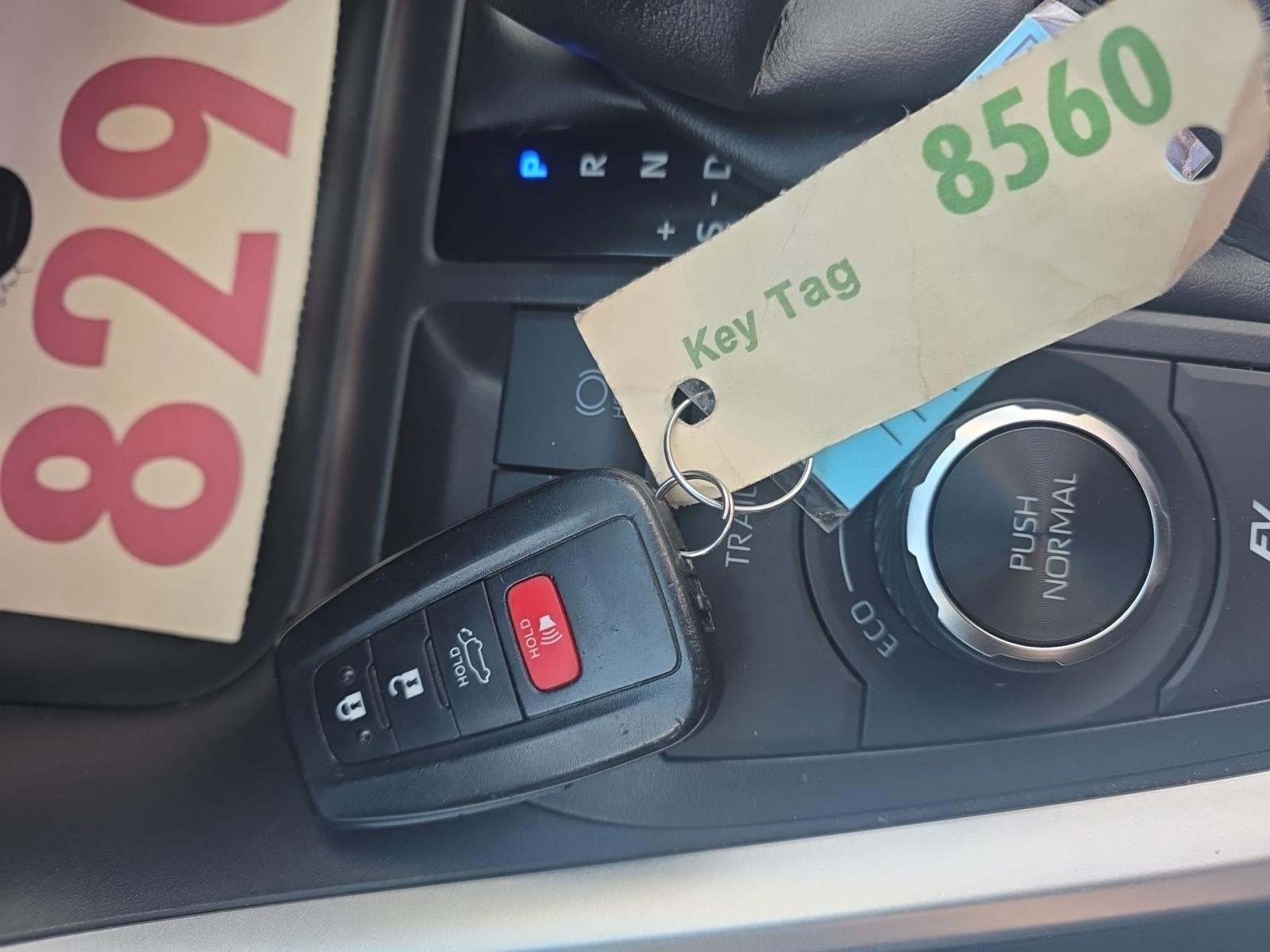 2022 Toyota RAV4 Hybrid XLE Premium AWD