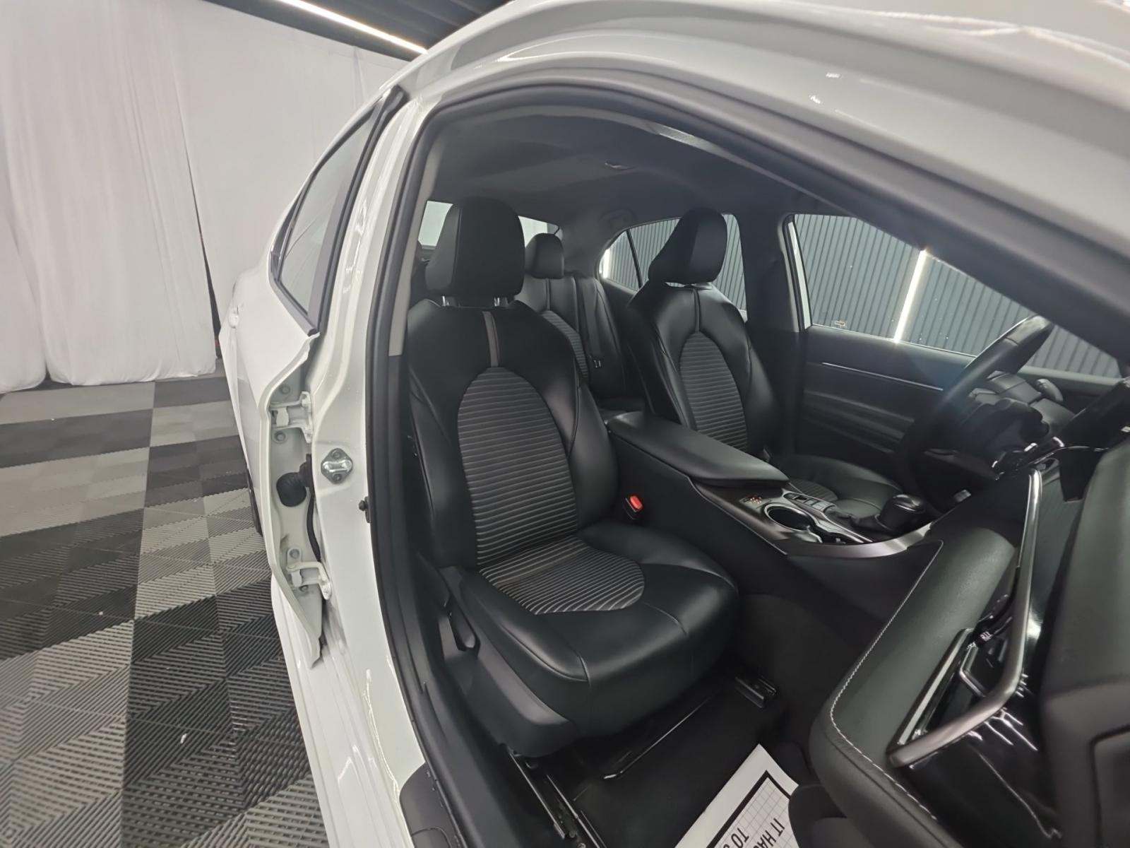 2024 Toyota Camry SE AWD