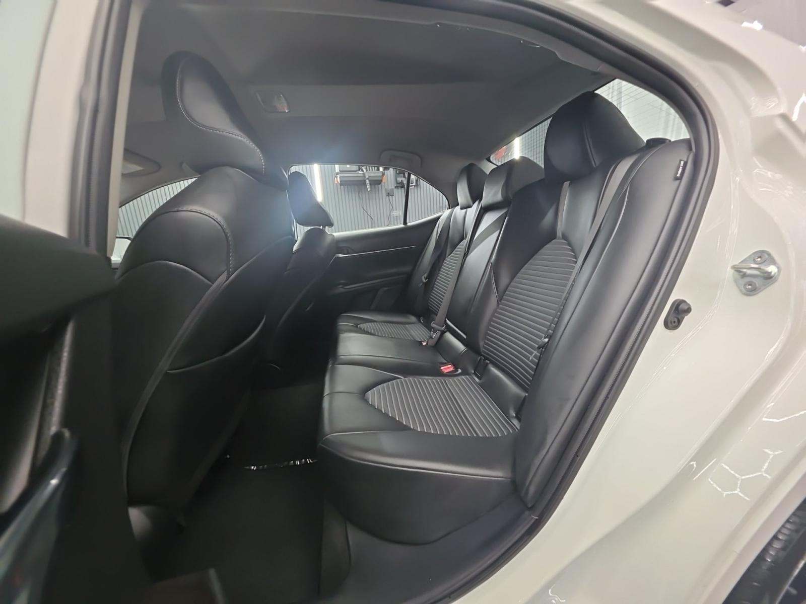 2024 Toyota Camry SE AWD