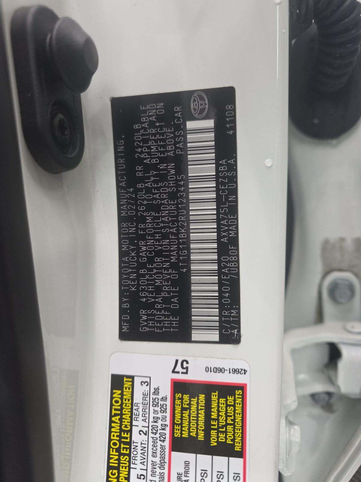 2024 Toyota Camry SE AWD