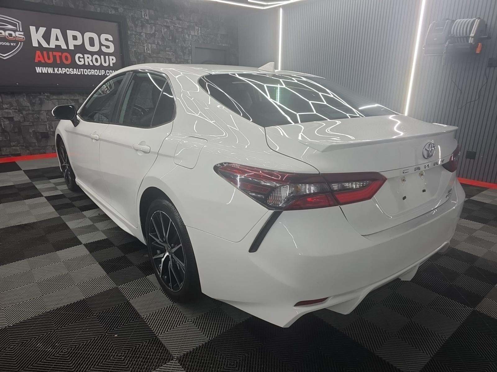 2024 Toyota Camry SE AWD