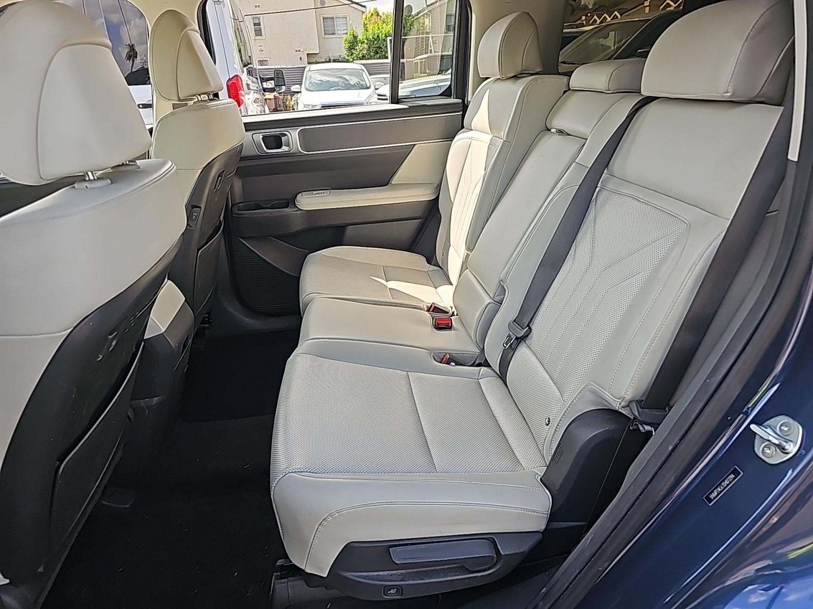 2025 Hyundai Santa Fe SEL FWD