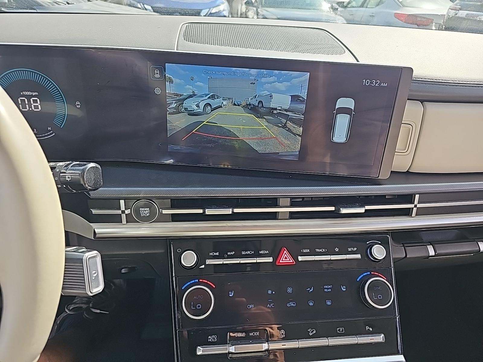 2025 Hyundai Santa Fe SEL FWD