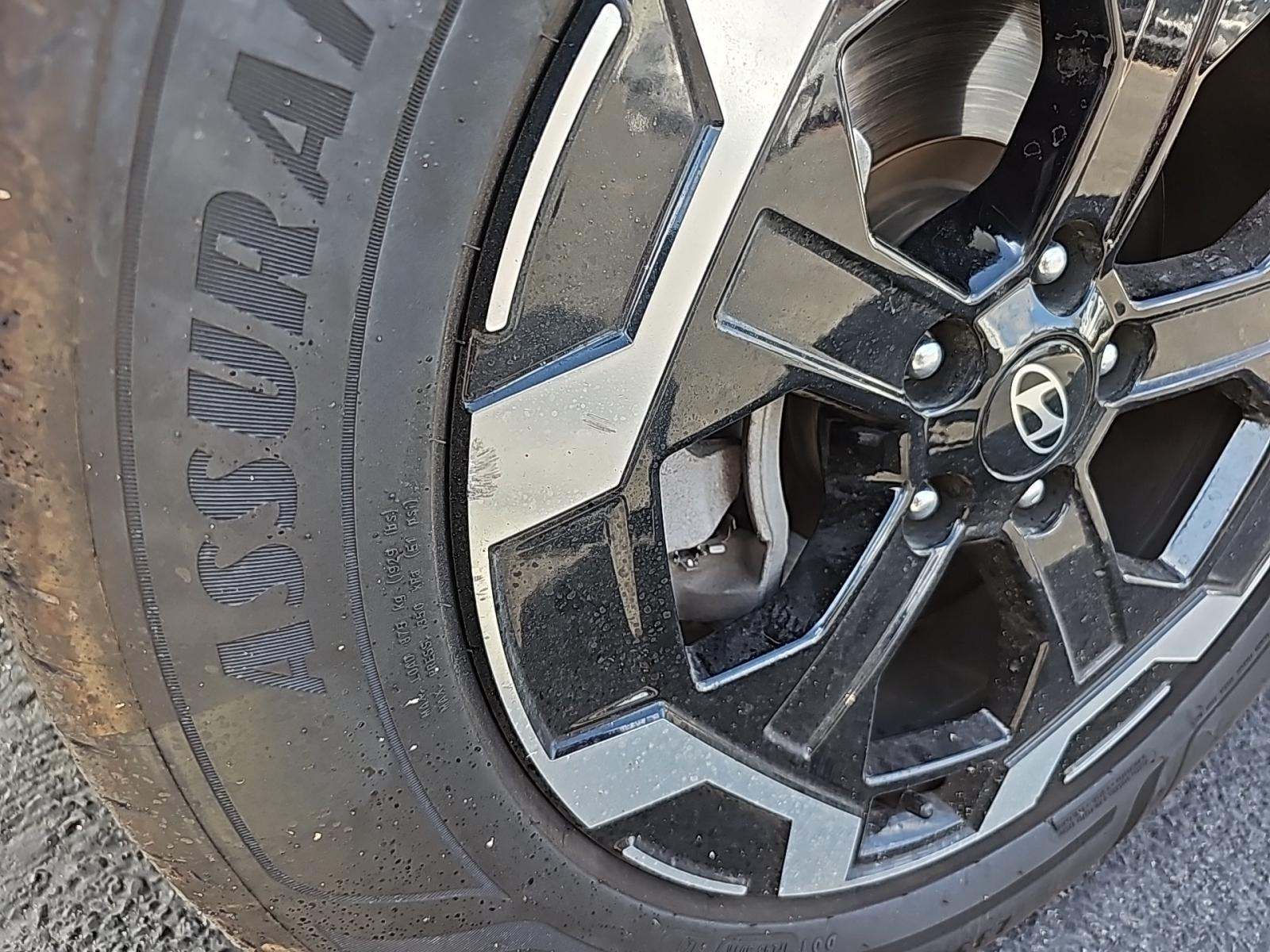 2025 Hyundai Santa Fe SEL FWD