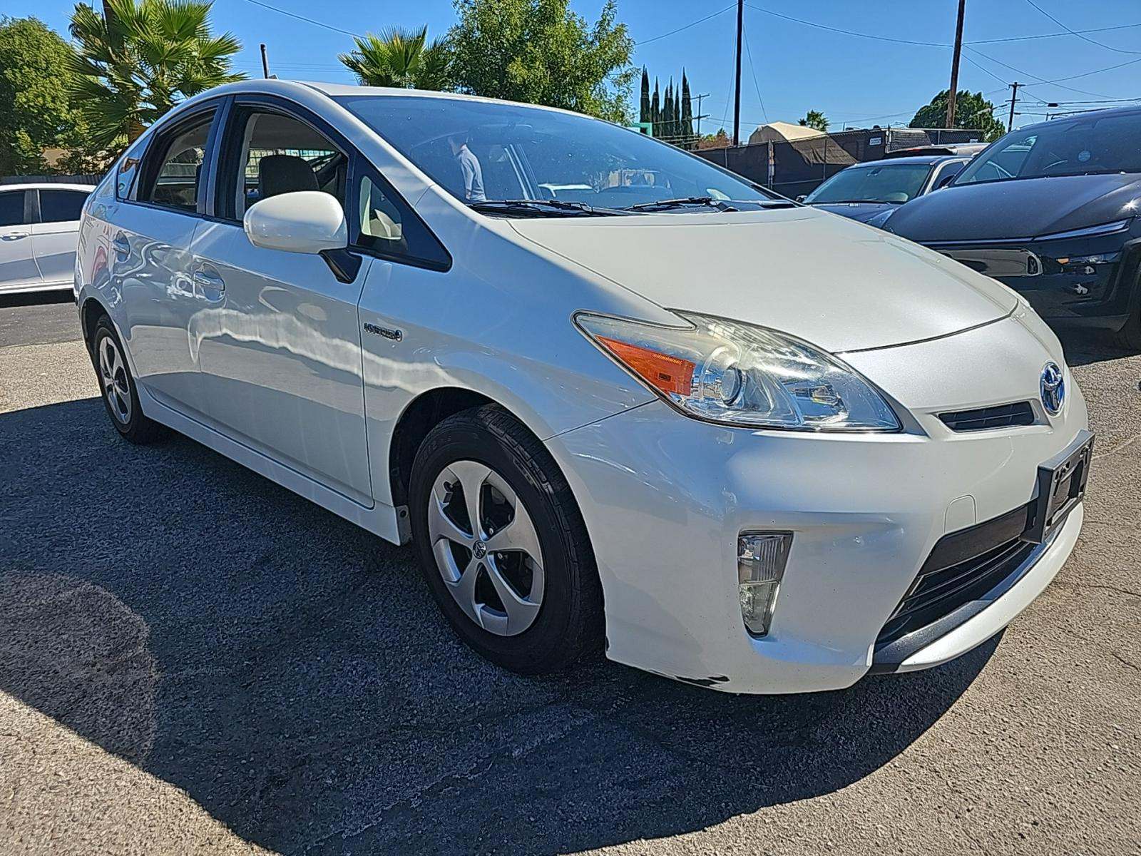 2015 Toyota Prius Two FWD
