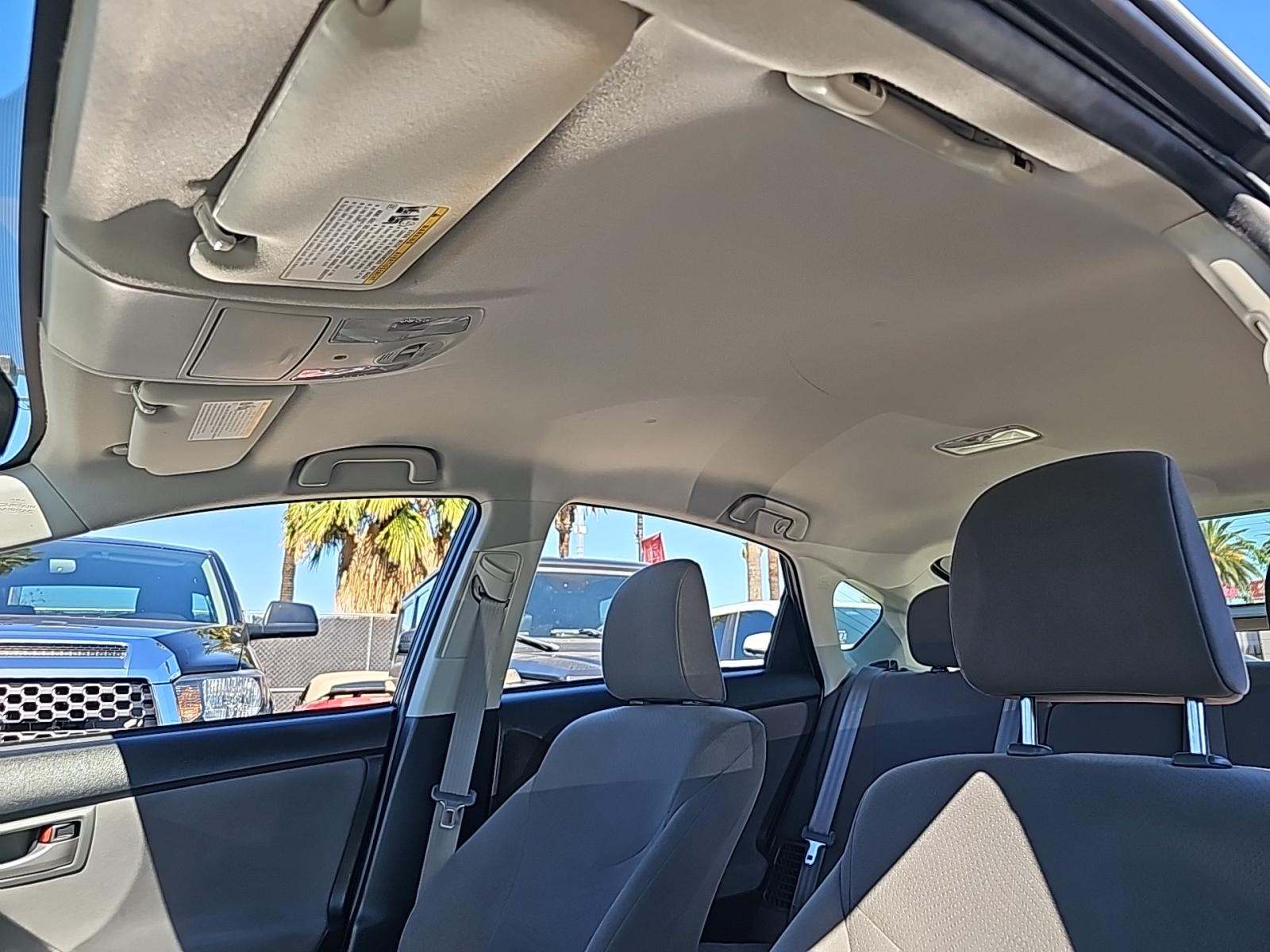 2015 Toyota Prius Two FWD