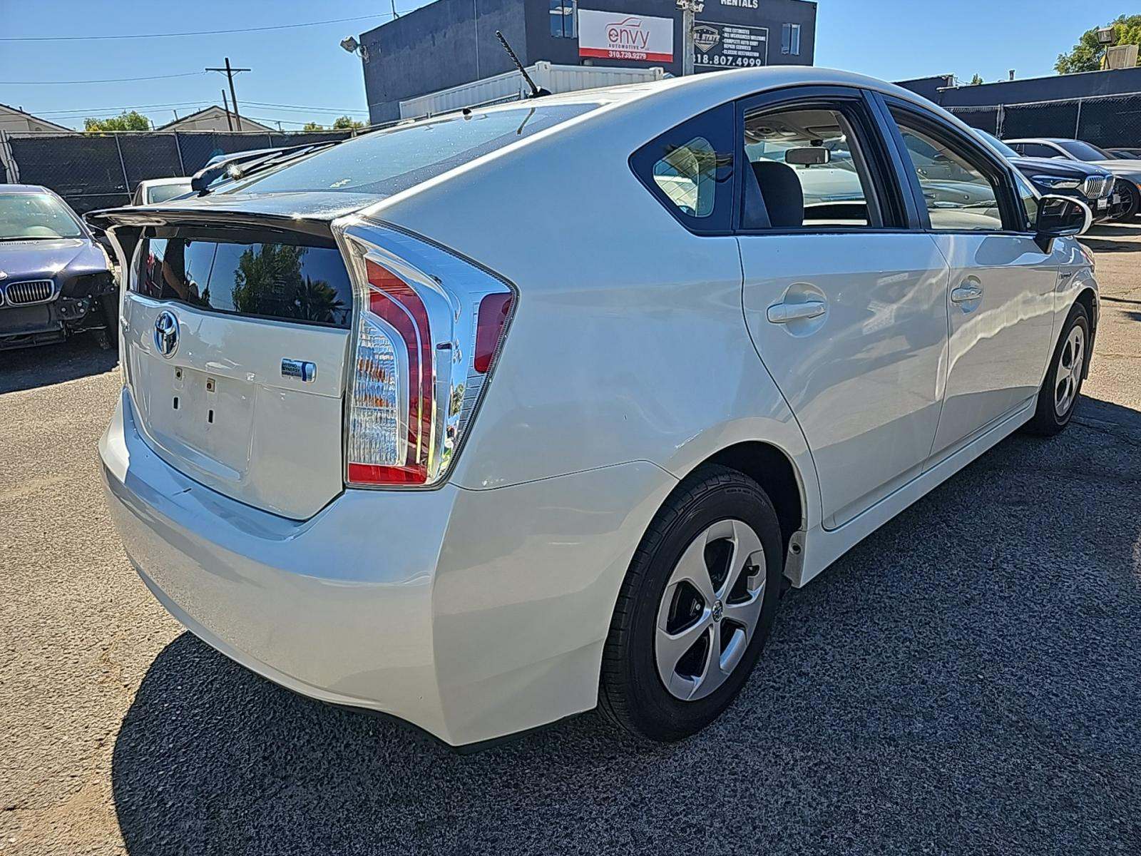 2015 Toyota Prius Two FWD