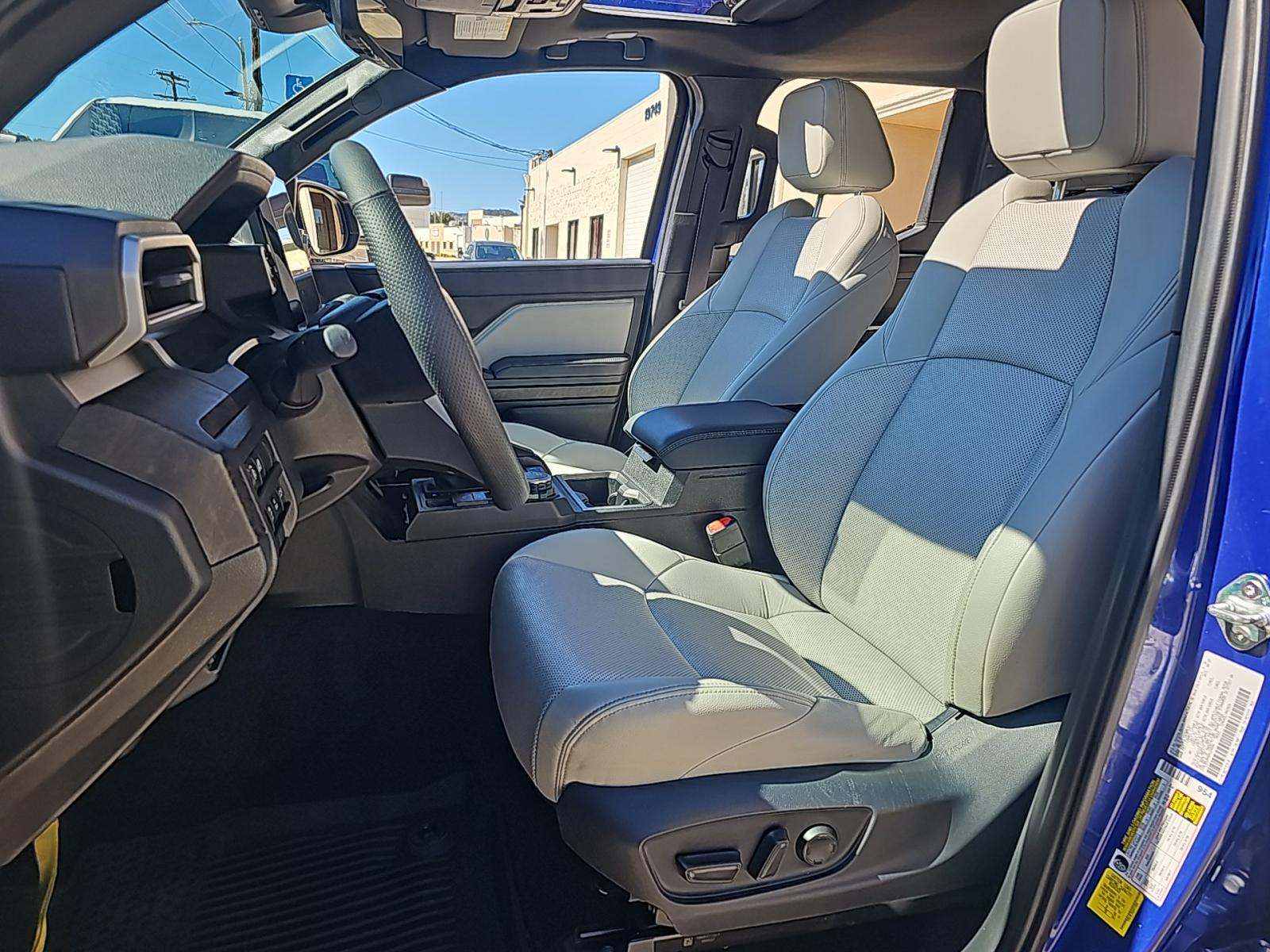 2025 Toyota Tacoma Limited AWD