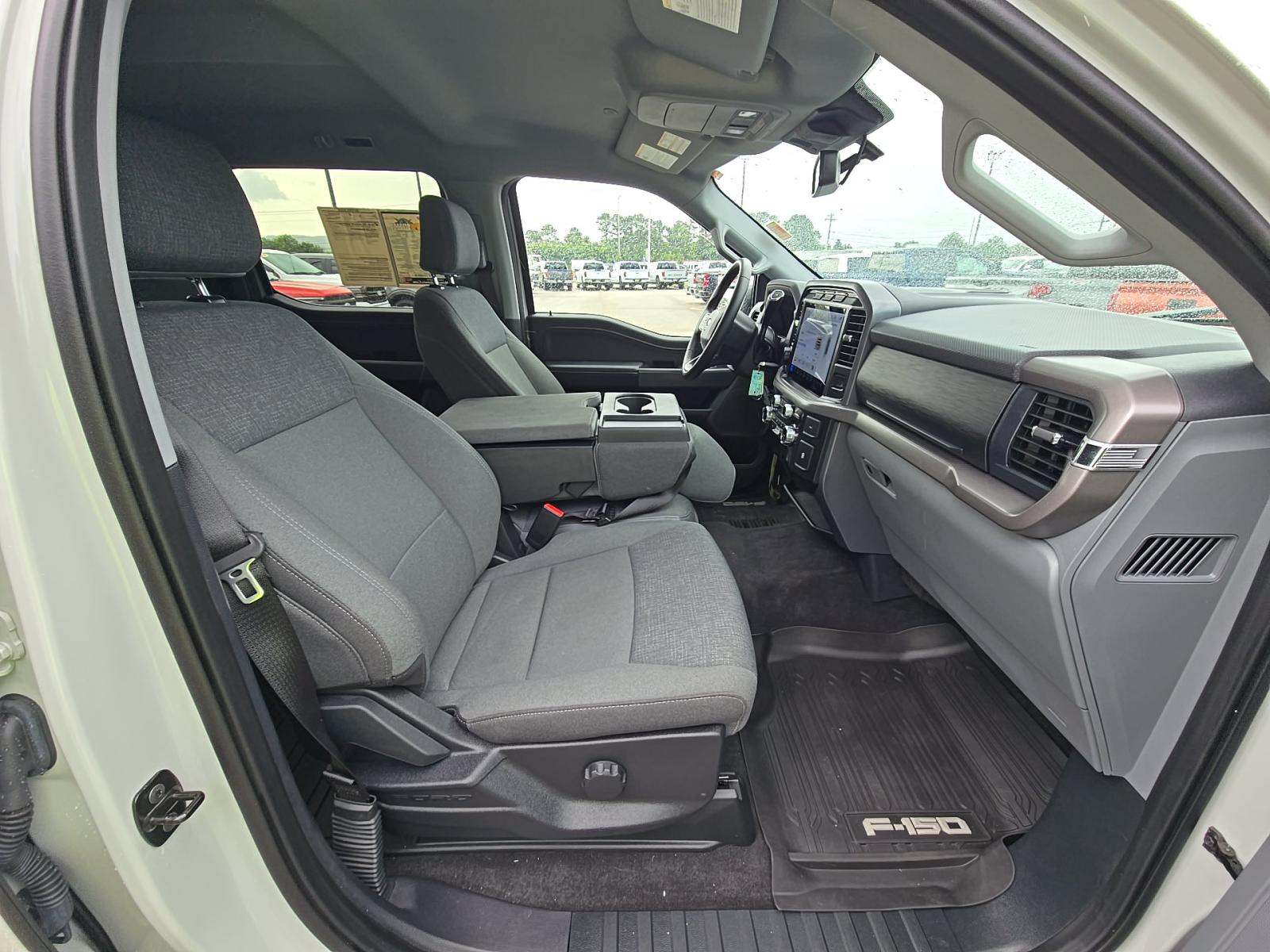 2024 Ford F-150 XLT AWD