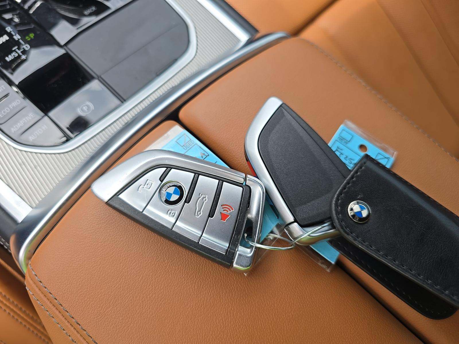 2022 BMW 8 Series M850i xDrive AWD