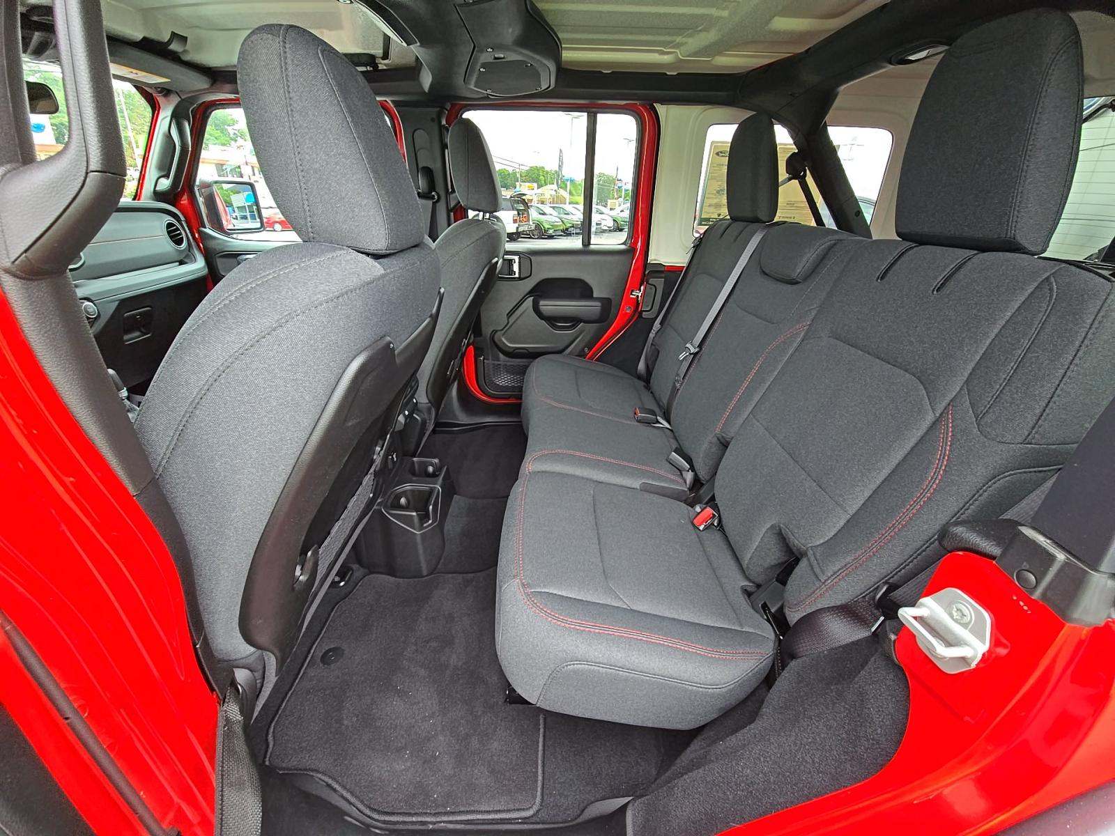 2026 Jeep Wrangler Rubicon AWD