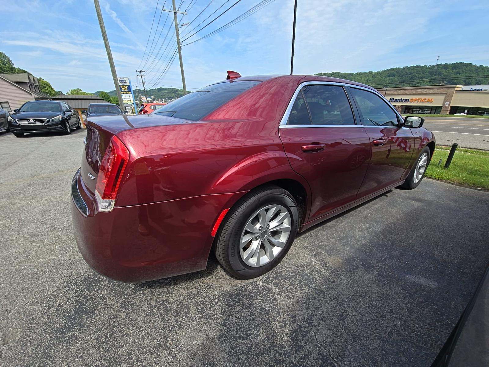 CHRYSLER 300 - 3