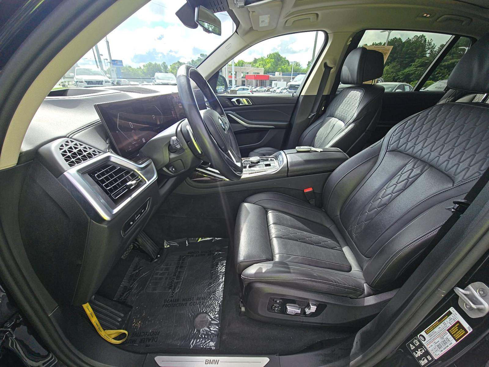2025 BMW X7 xDrive40i AWD