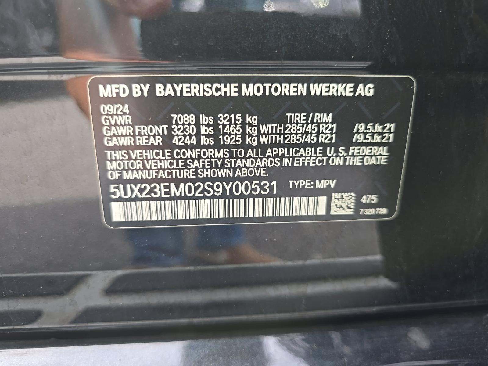 2025 BMW X7 xDrive40i AWD