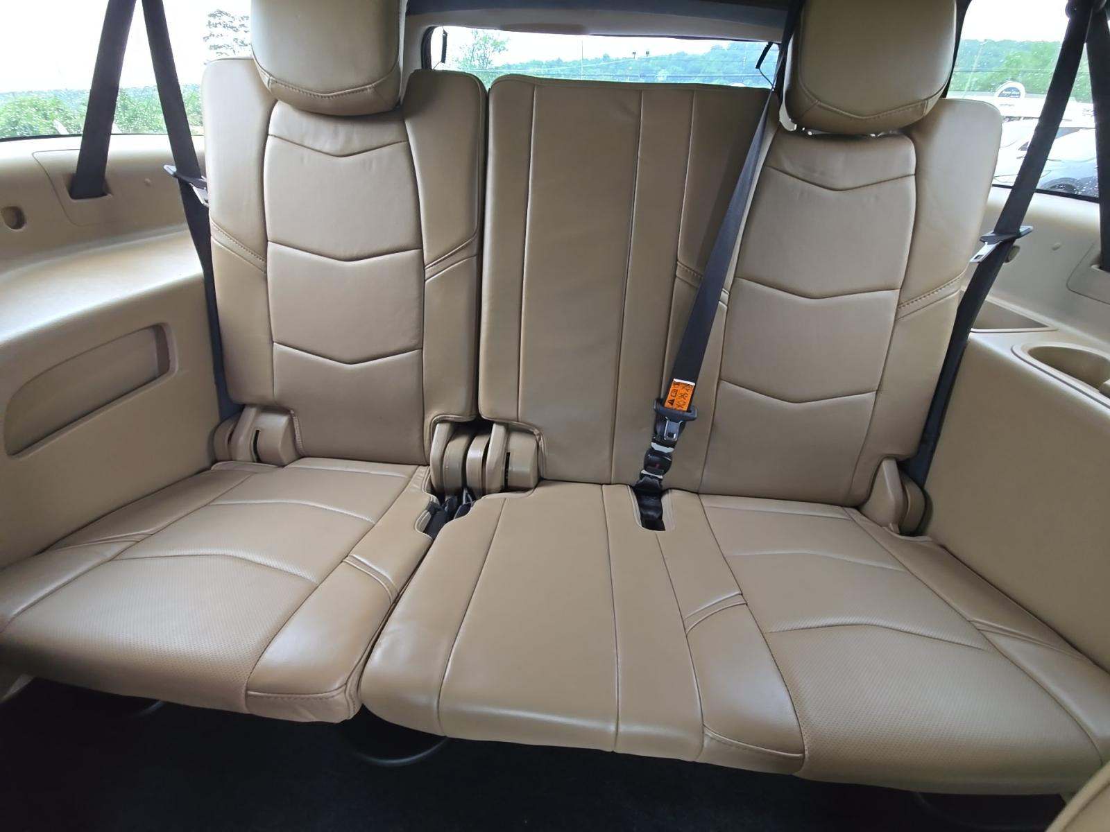2019 Cadillac Escalade ESV Platinum AWD