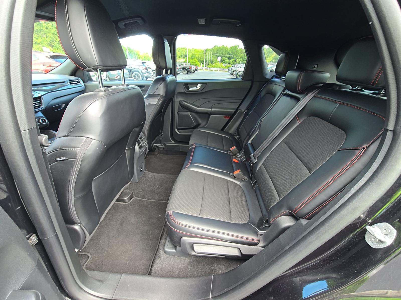 2025 Ford Escape ST-Line AWD