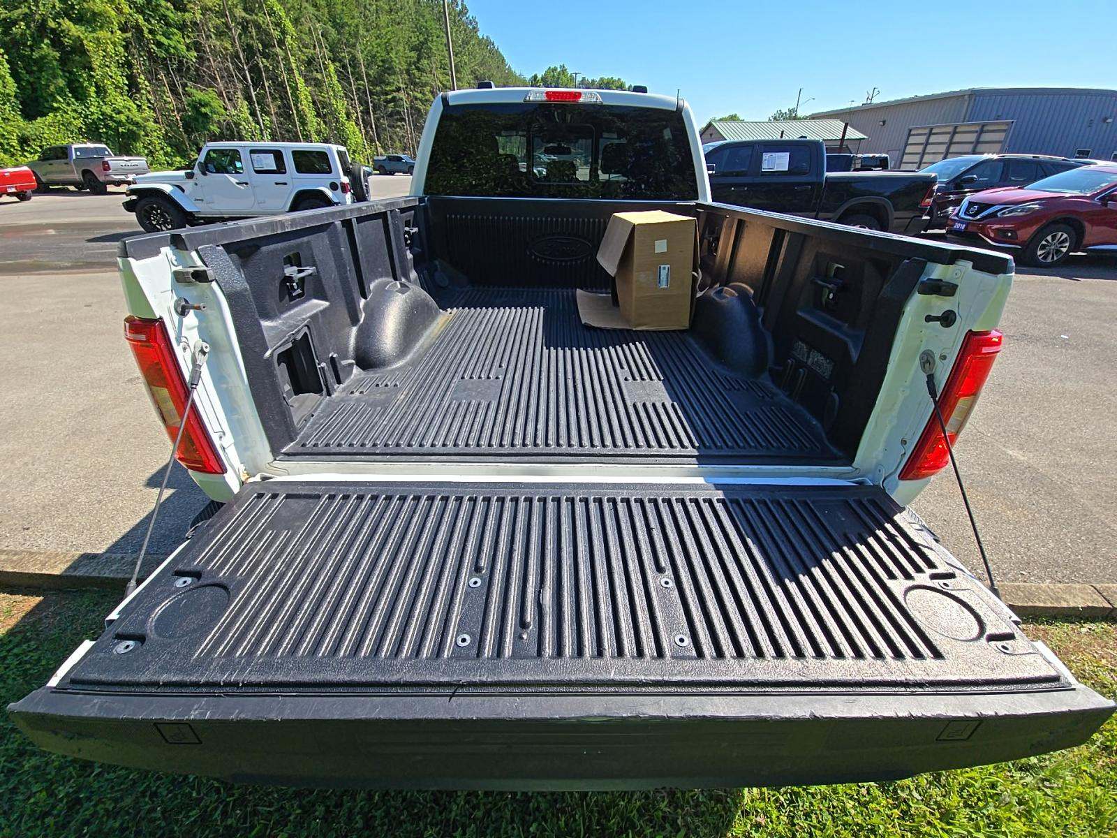 2023 Ford F-150 XLT AWD
