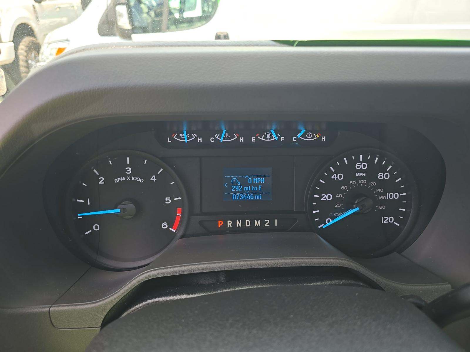 FORD E-350 - 9
