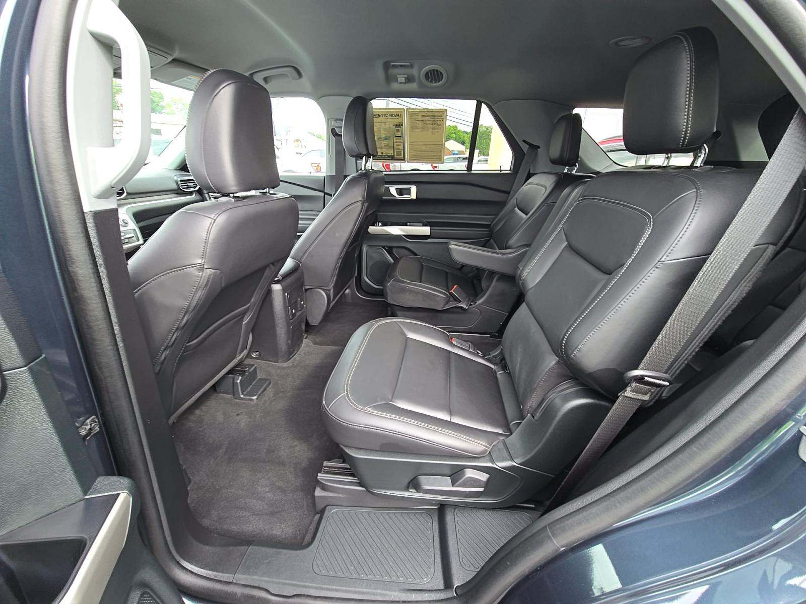 2023 Ford Explorer XLT AWD