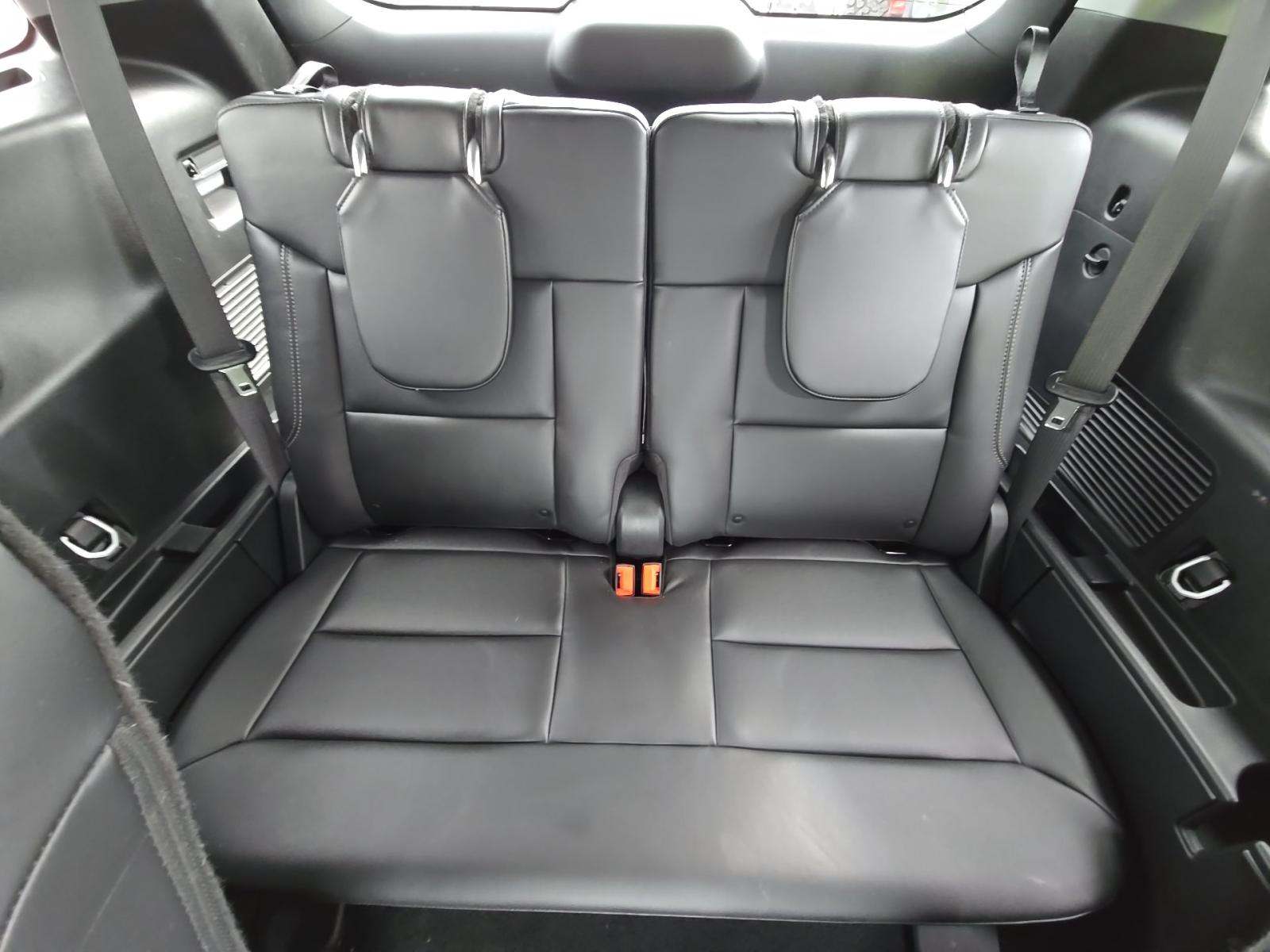 2023 Ford Explorer XLT AWD
