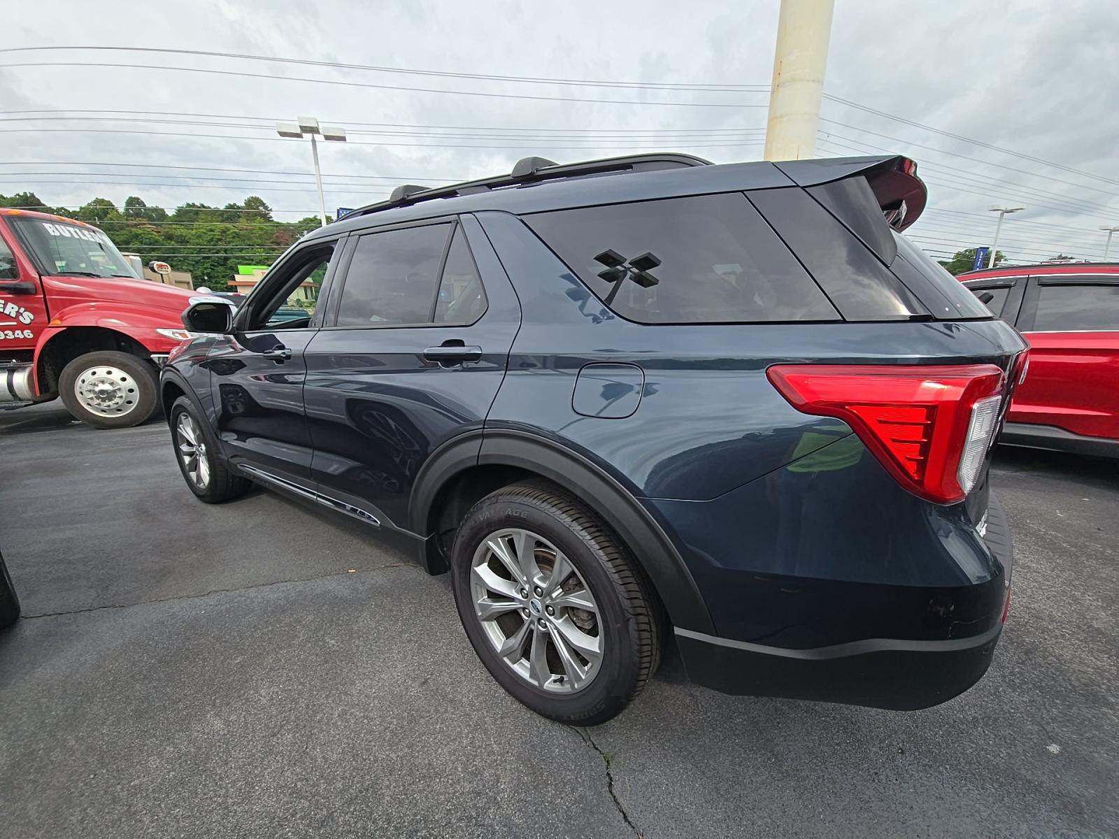 2023 Ford Explorer XLT AWD