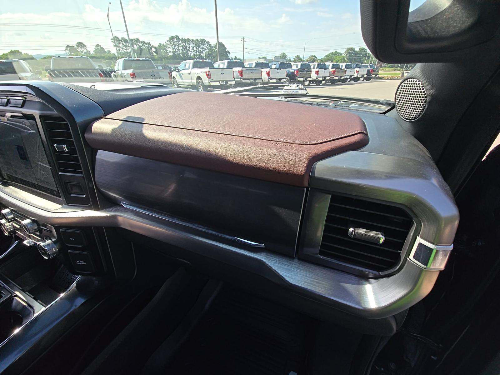 2023 Ford F-150 Lariat AWD