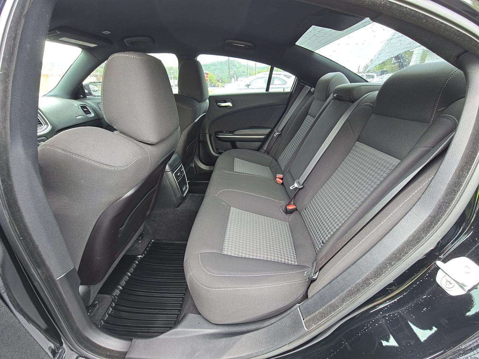 DODGE CHALLENGER - 9