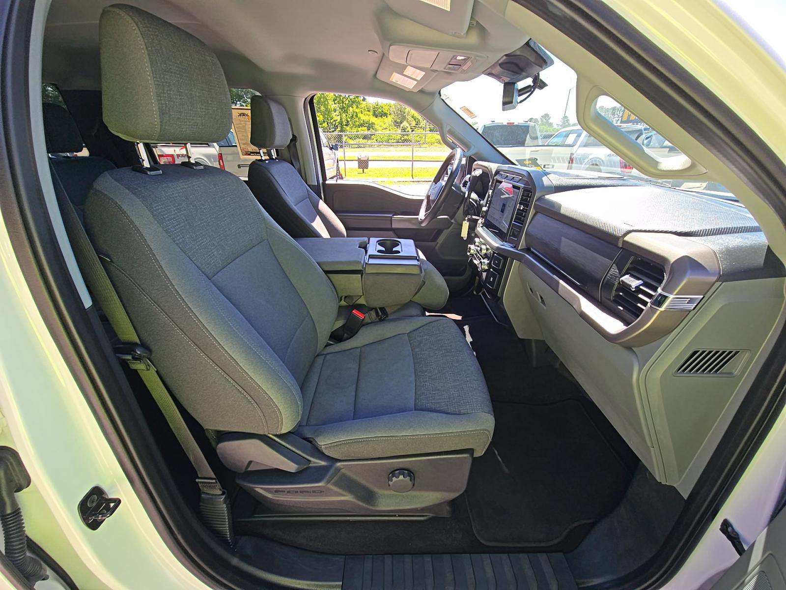 2024 Ford F-150 XLT AWD