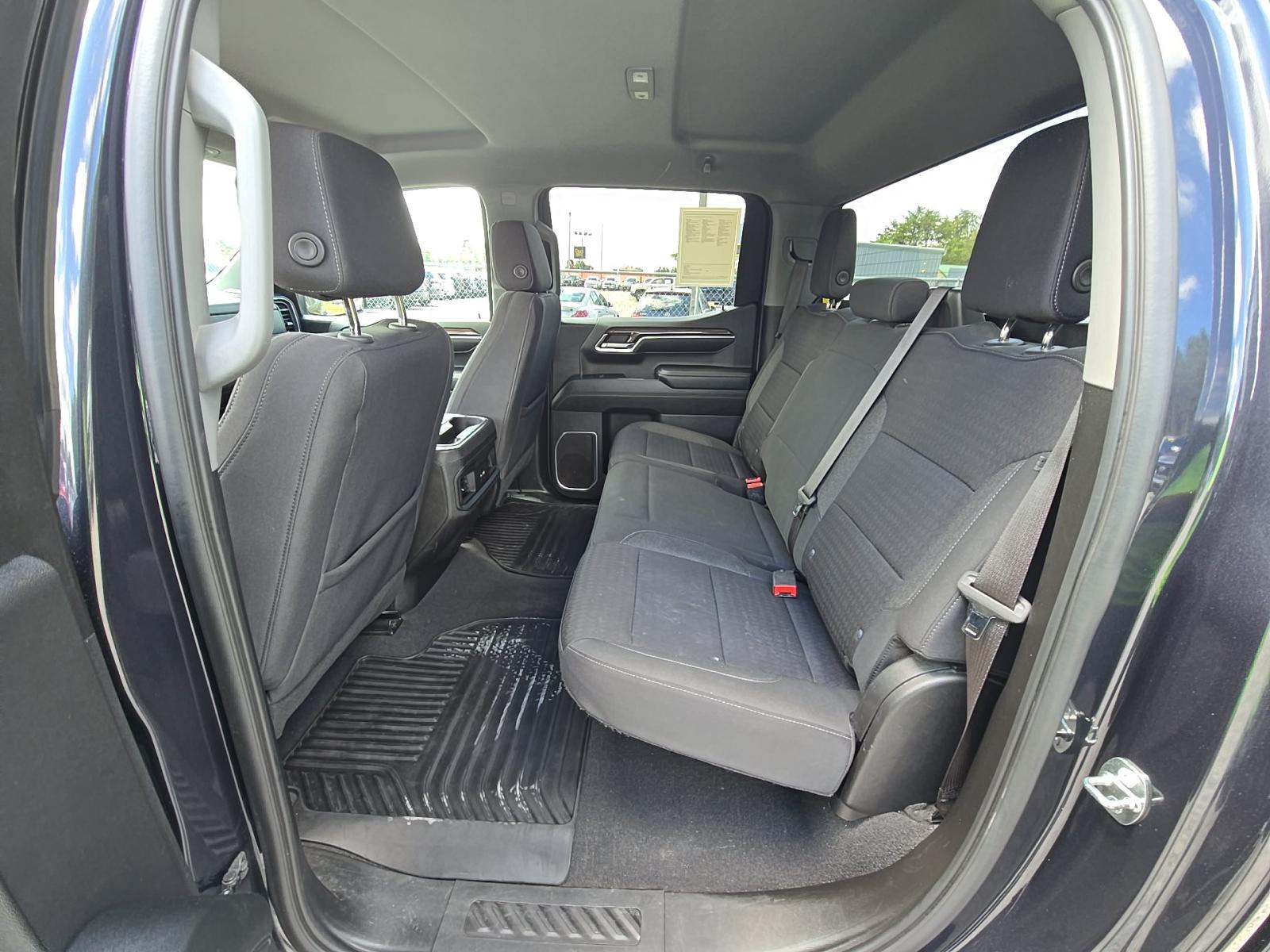 2023 Chevrolet Silverado 1500 RST AWD