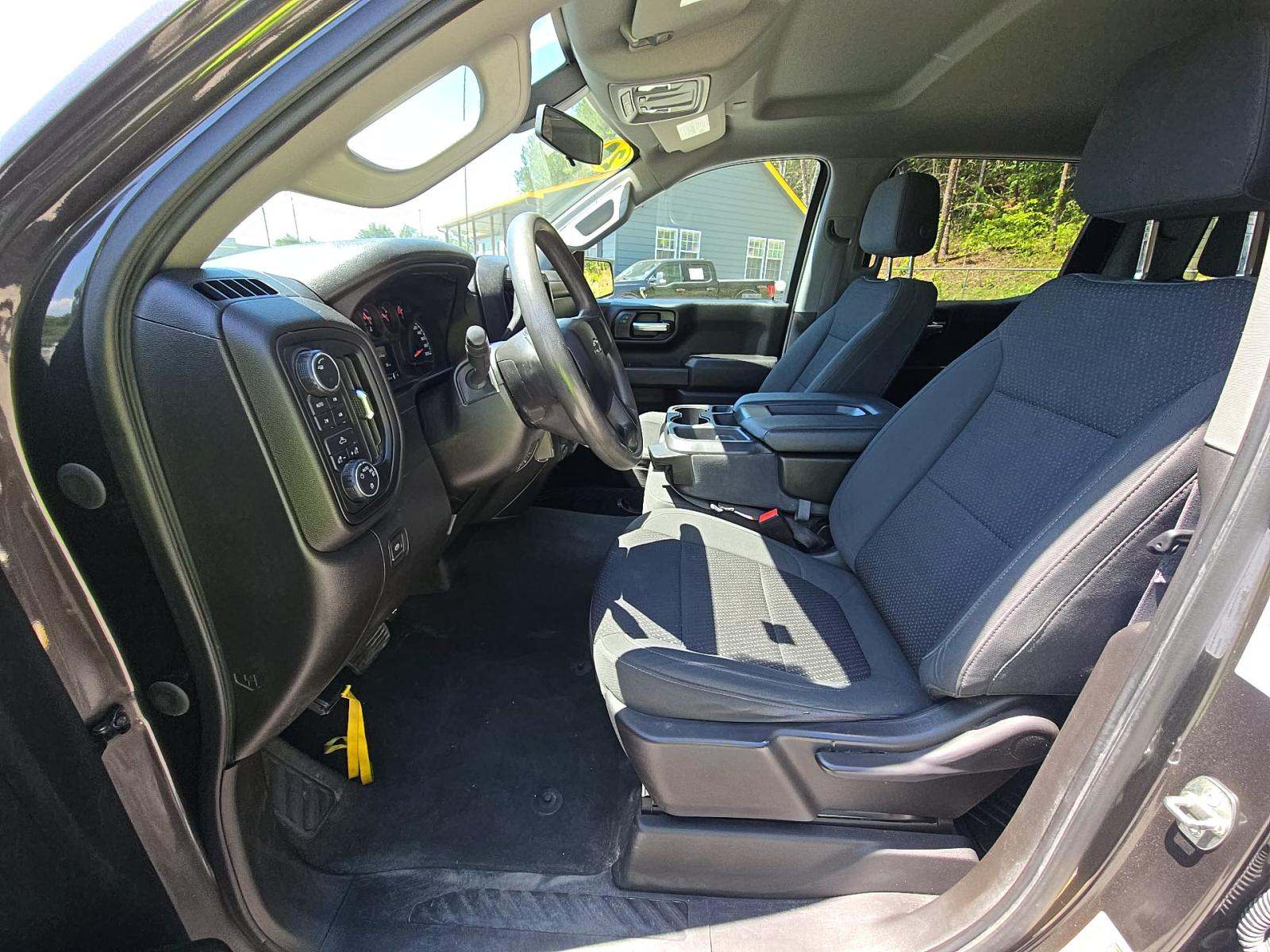 CHEVROLET SILVERADO - 2