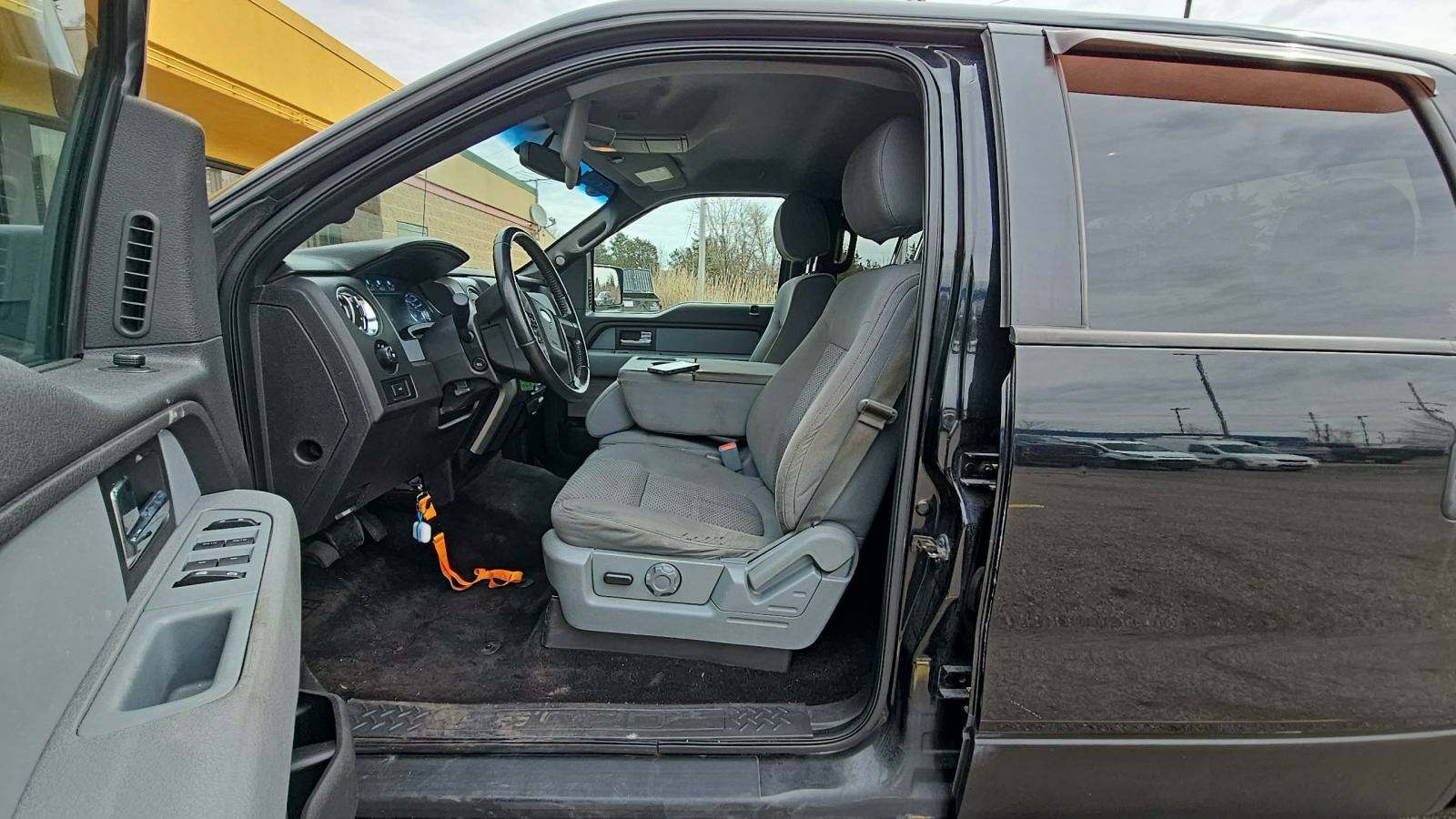 2013 Ford F-150 XLT AWD