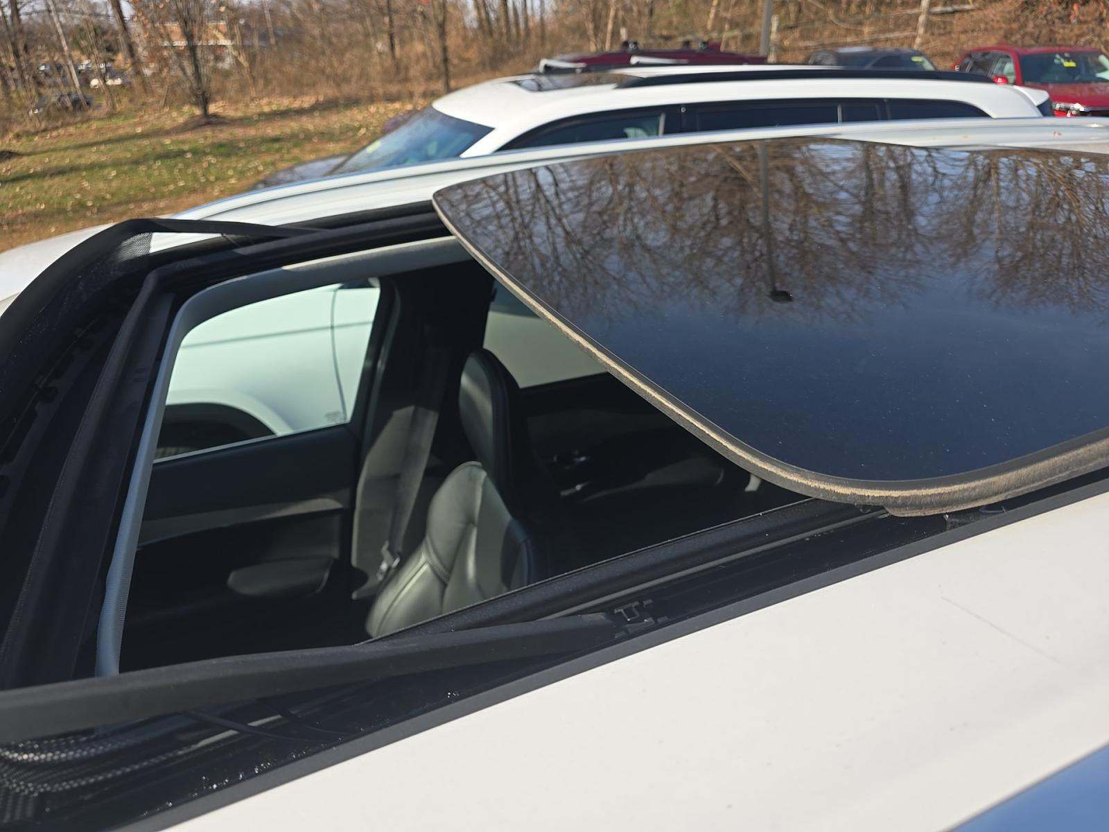 2022 Volvo XC90 T6 Inscription AWD