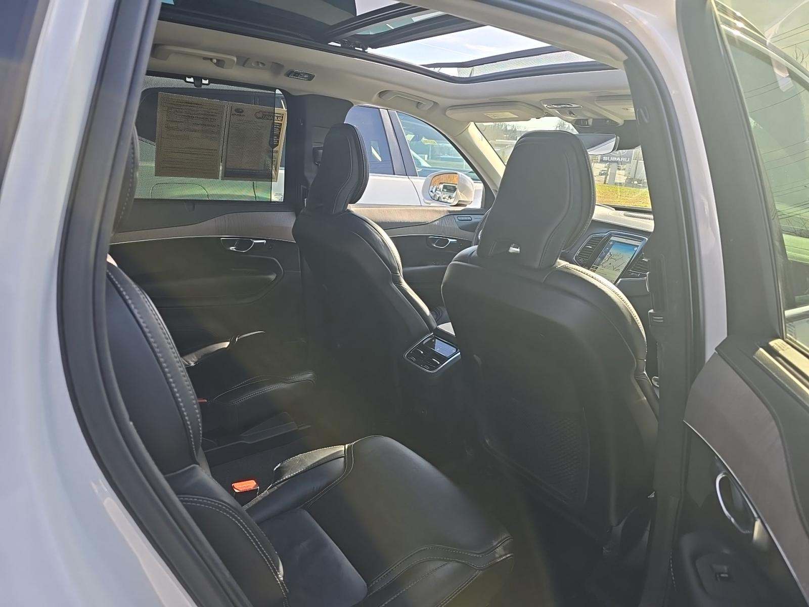 2022 Volvo XC90 T6 Inscription AWD